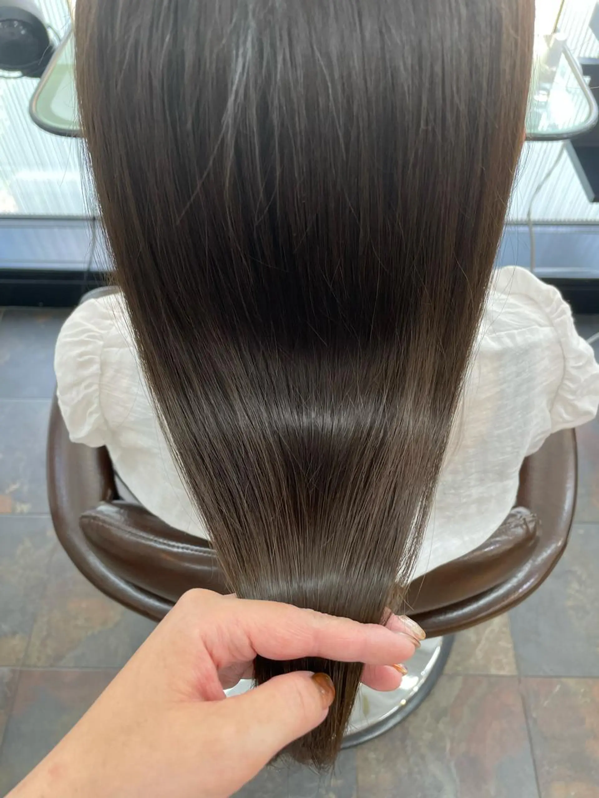 セミロング 髪質改善 トリートメント ヘアカラー トリートメント 🌼たけや みのり🌿のヘアスタイル