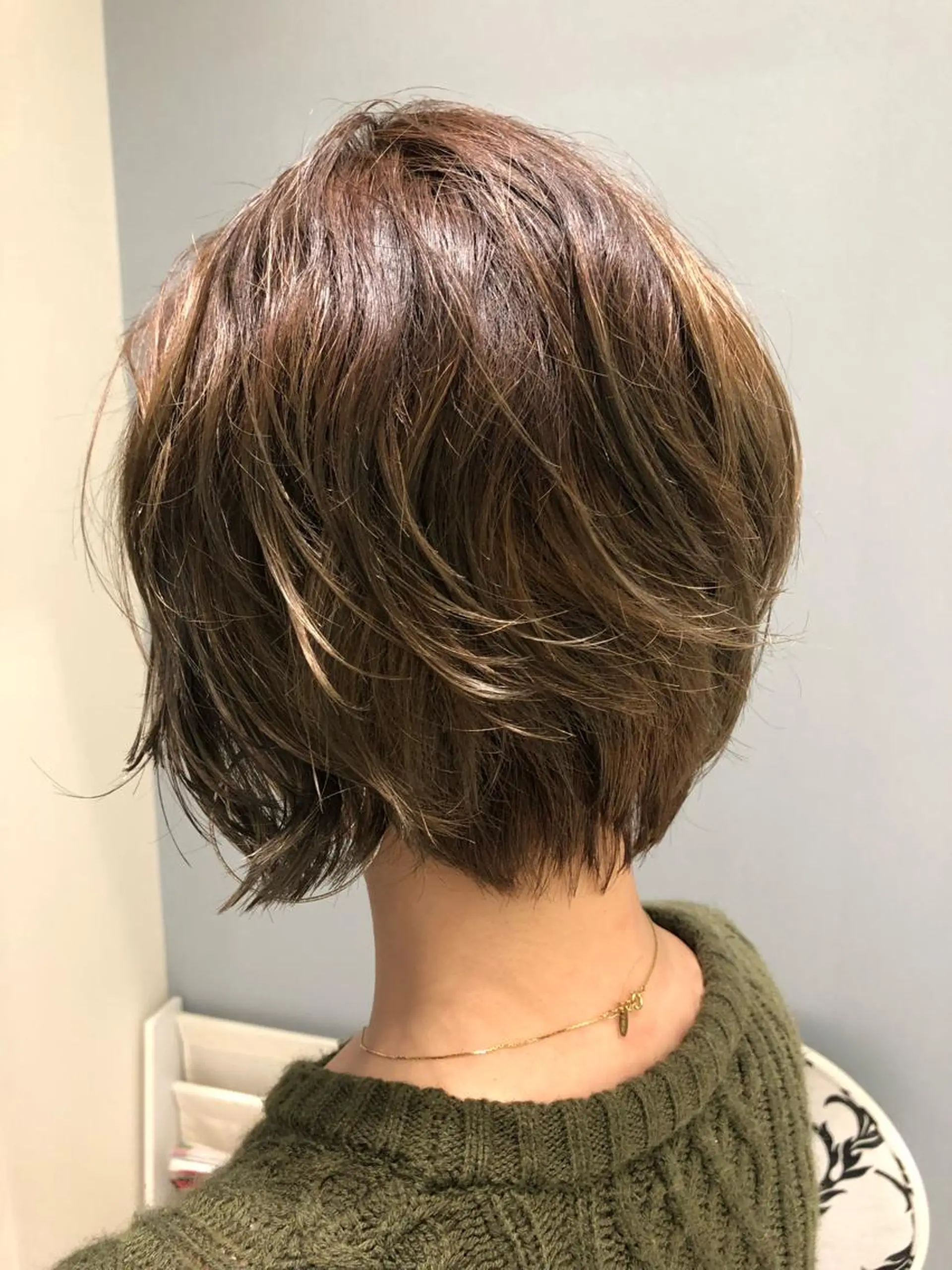 ショート カラー ショートボブ ブリーチ グラデーションカラー ボブ ショートヘア 🌈ぷる艶カラー🌈 髪質改善👑柳沼尚貴のヘアスタイル