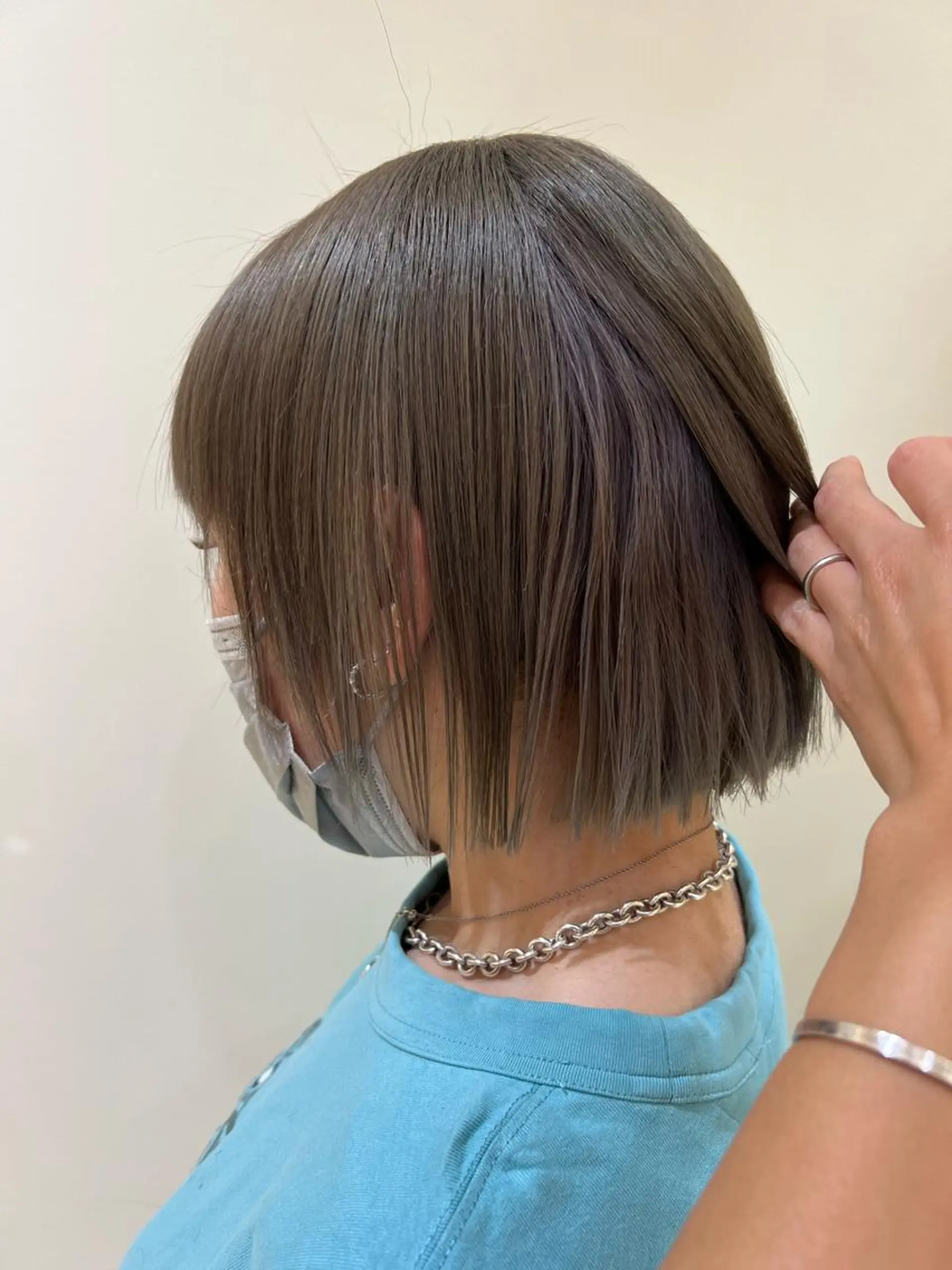 ミディアム カラー 天野 直美のヘアスタイル