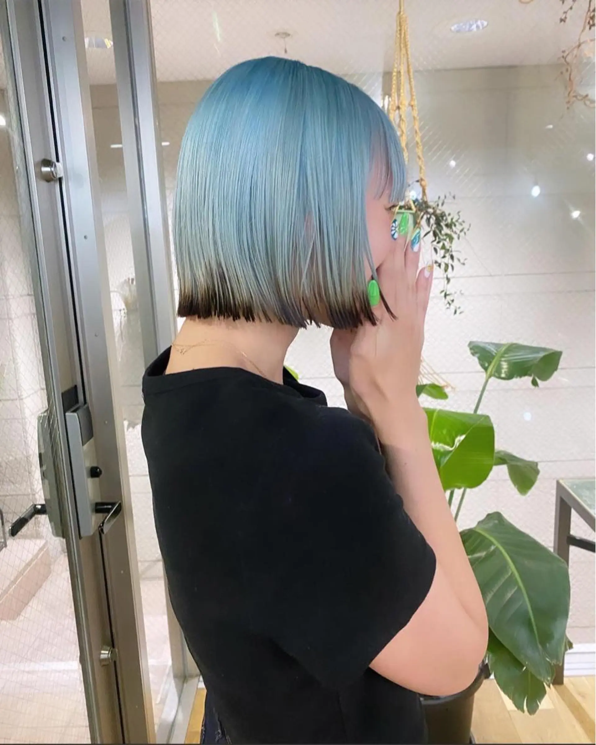ショート カラー ヘアアレンジ ブルーカラー GIVET (ジヴェ)所属・撮影モデル募集 🦋soemikaのヘアスタイル