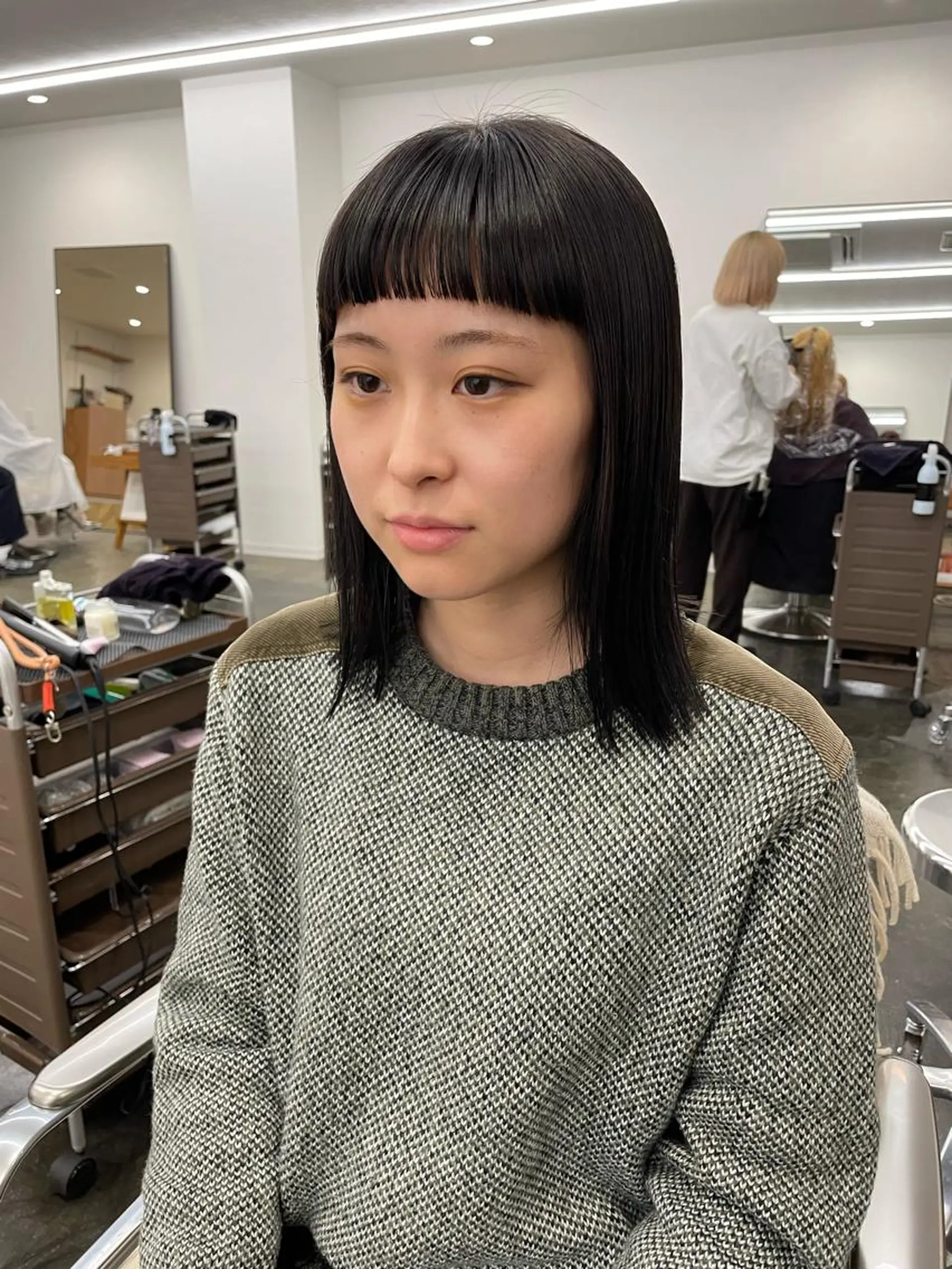 ミディアム オン眉 pole所属・【pole】 minaのヘアスタイル