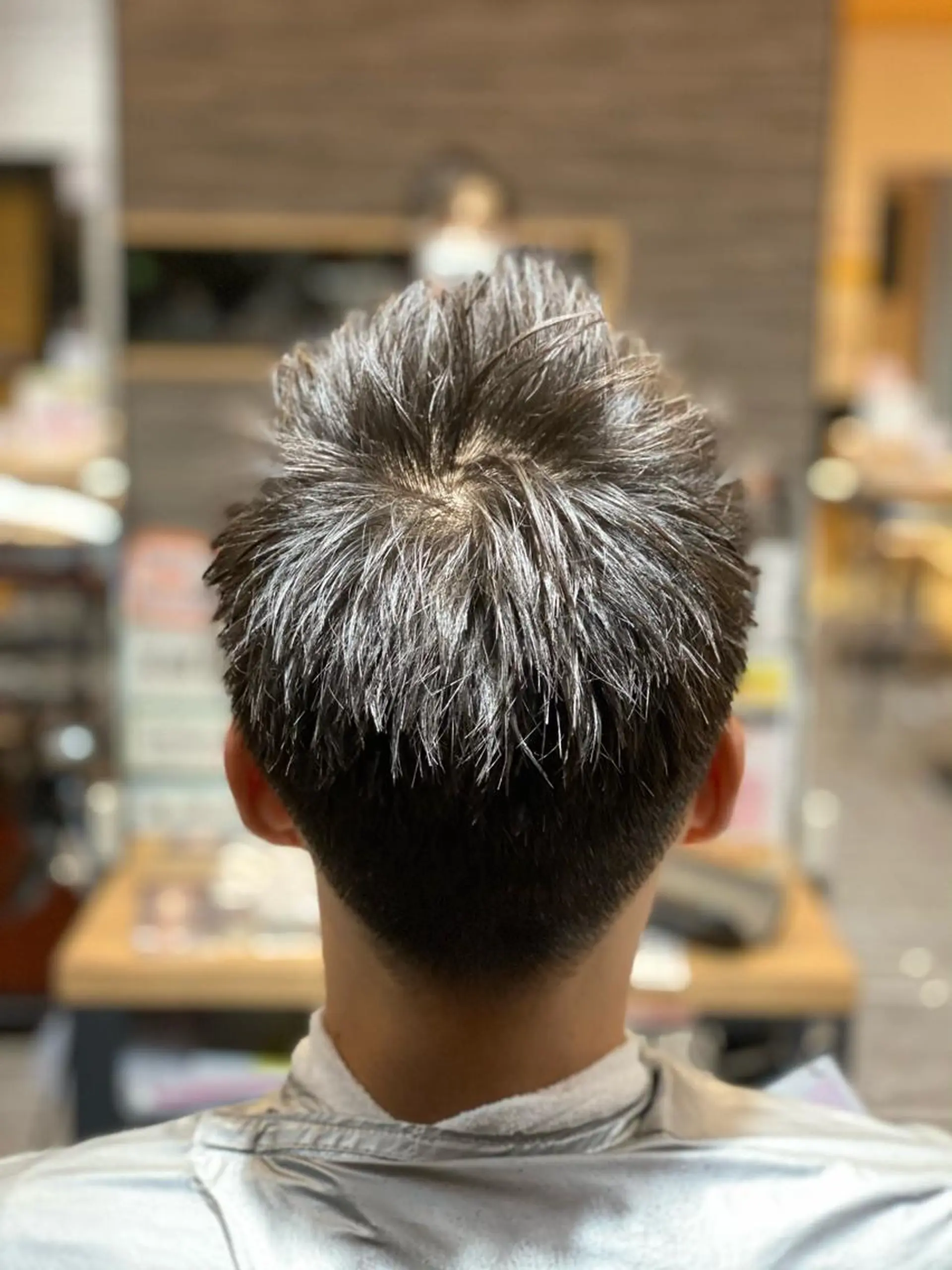 メンズ 尾崎 優也のヘアスタイル