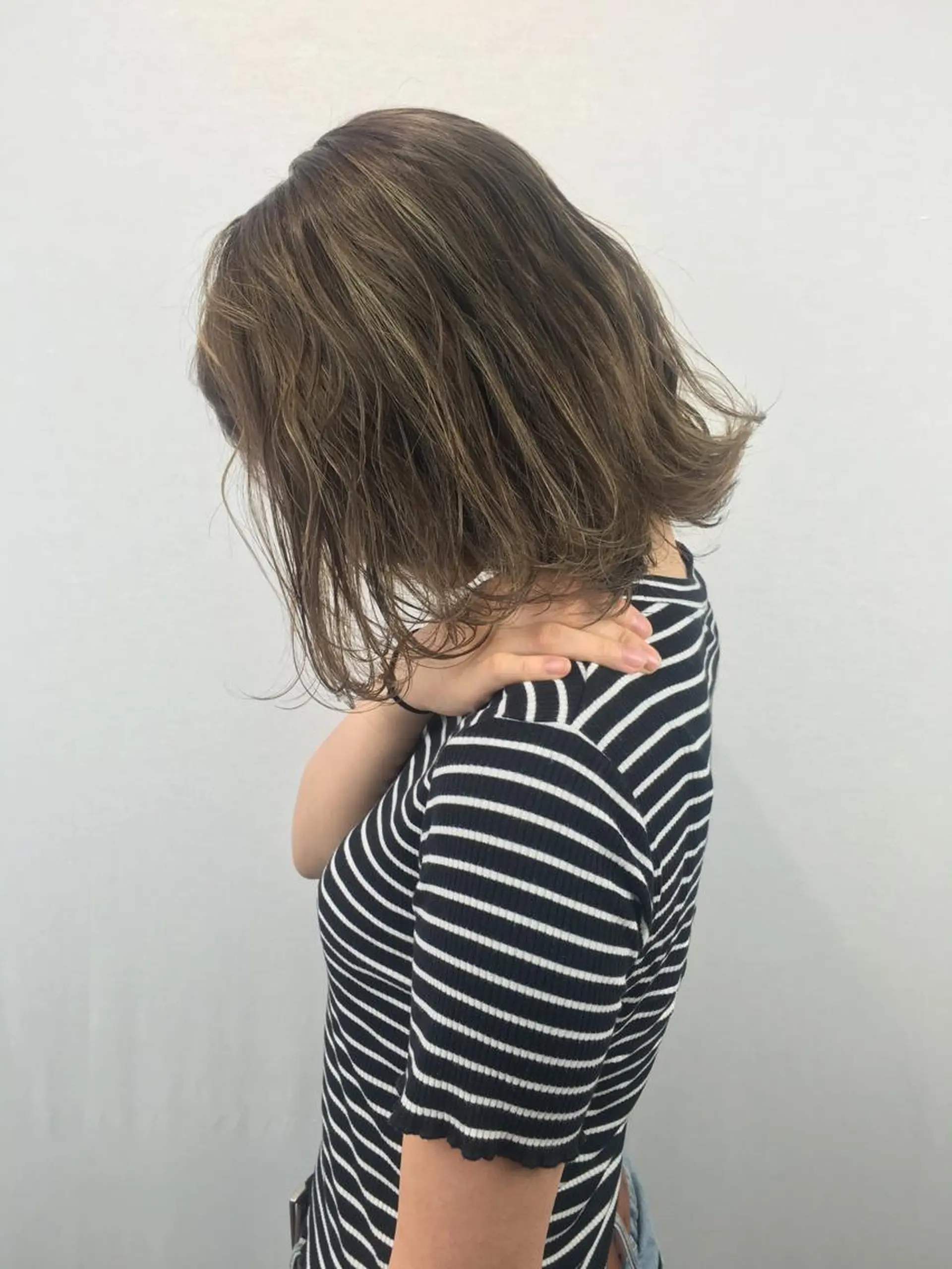 ミディアム カラー グレージュ ヘアカラー 2nd所属・🤍2nd🤍田所 美希のヘアスタイル