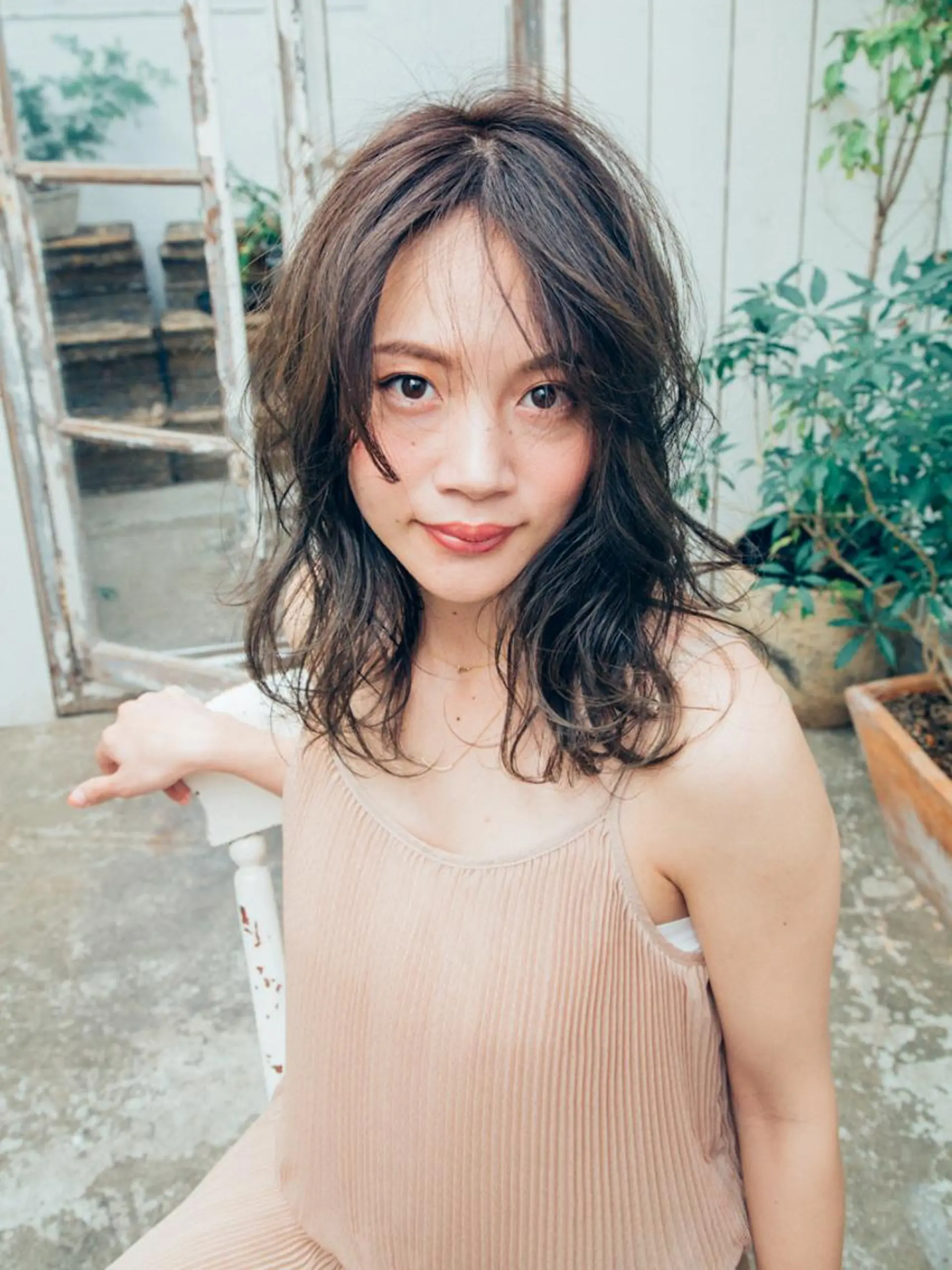 セミロング 【デザイナー】田中 美生のヘアスタイル
