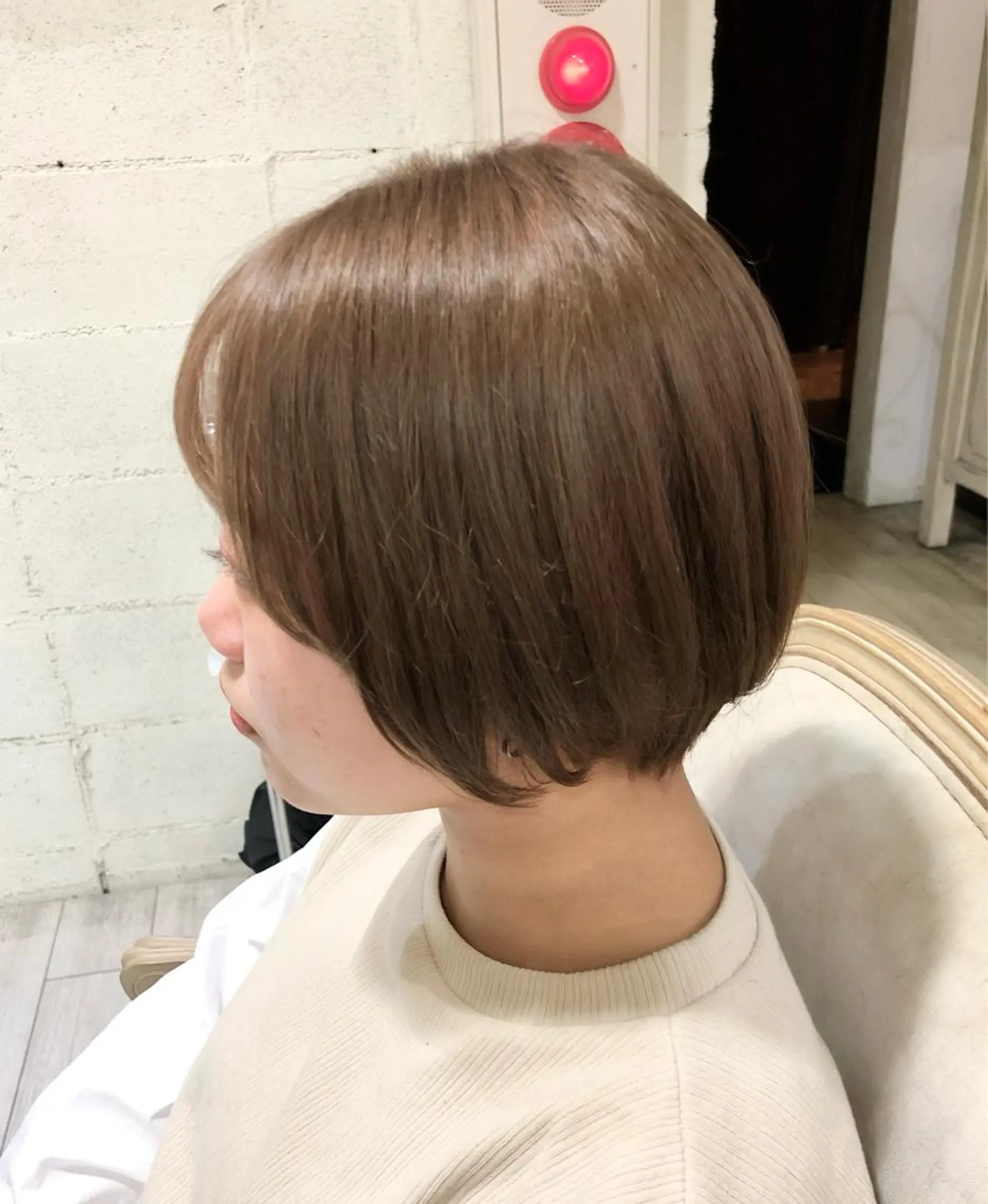 ショート ショートボブ ボブ ショートヘア レイヤー/韓国 ハイトーン興津史弥のヘアスタイル