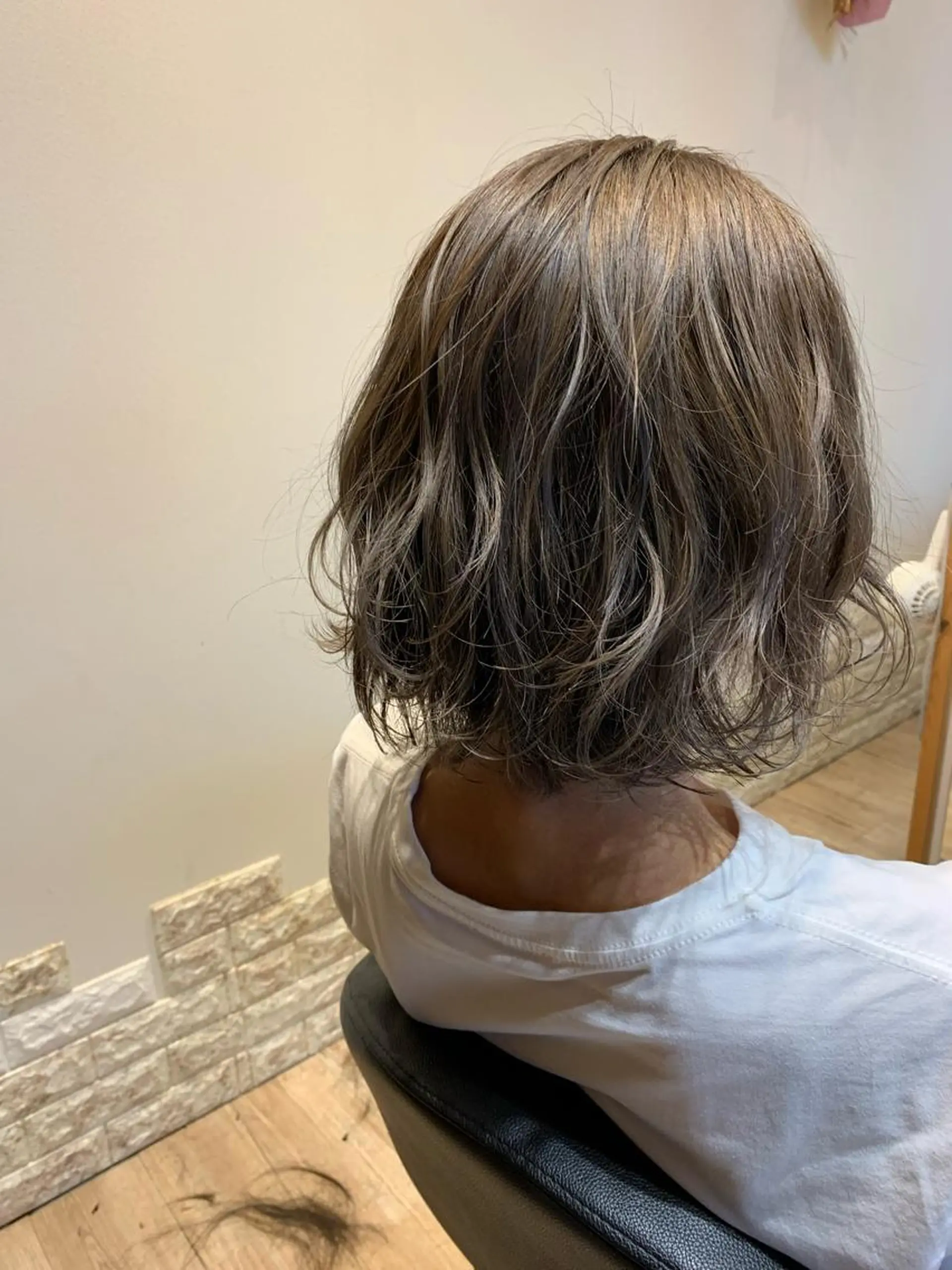 ショート カラー 大久保 隆蔵のヘアスタイル