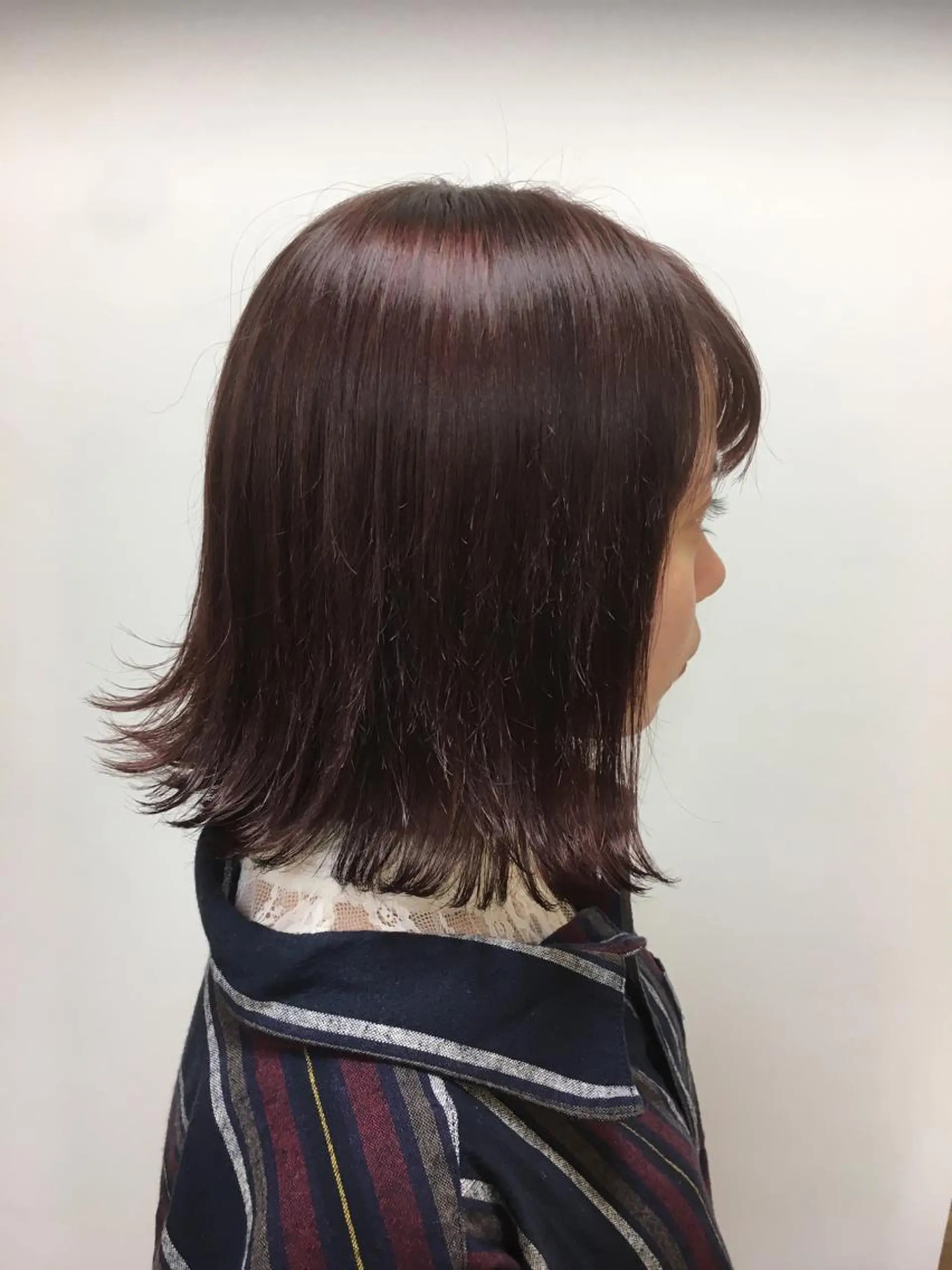 ミディアム カラー カット ヘアカラー 縮毛矯正 トリートメント 髪質改善/縮毛矯正 /ブリーチ矯正/岡部のヘアスタイル