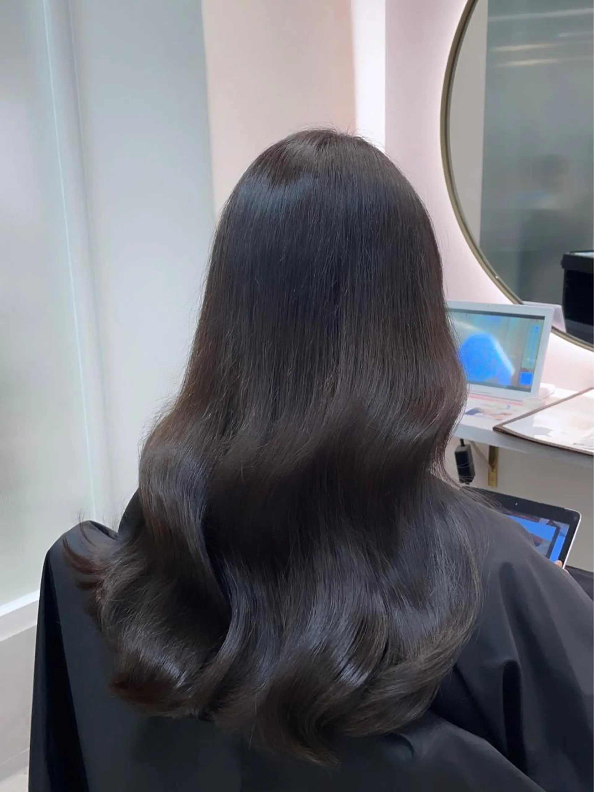 ロング カラー 韓国風ヘア 髪質改善🇰🇷 アサイユウスケのヘアスタイル