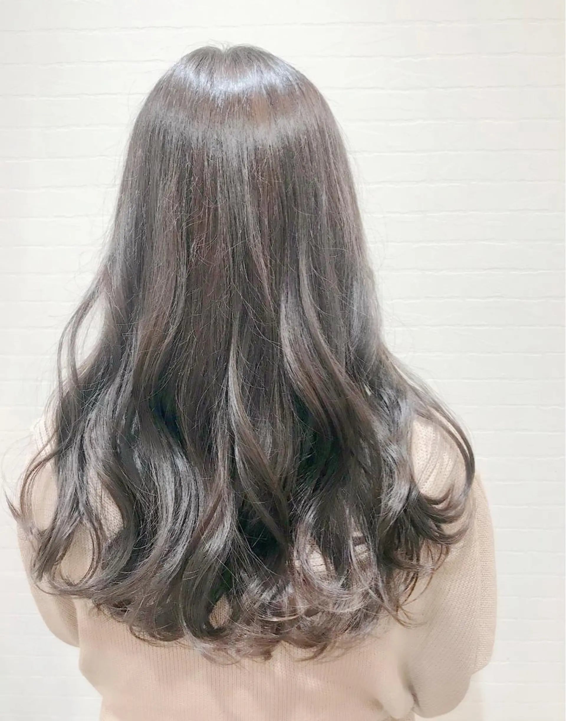 セミロング カラー ブルーカラー ネイビーカラー GRANLUSSO 〜グランルッソ駅前店所属・木口 嘉美のヘアスタイル