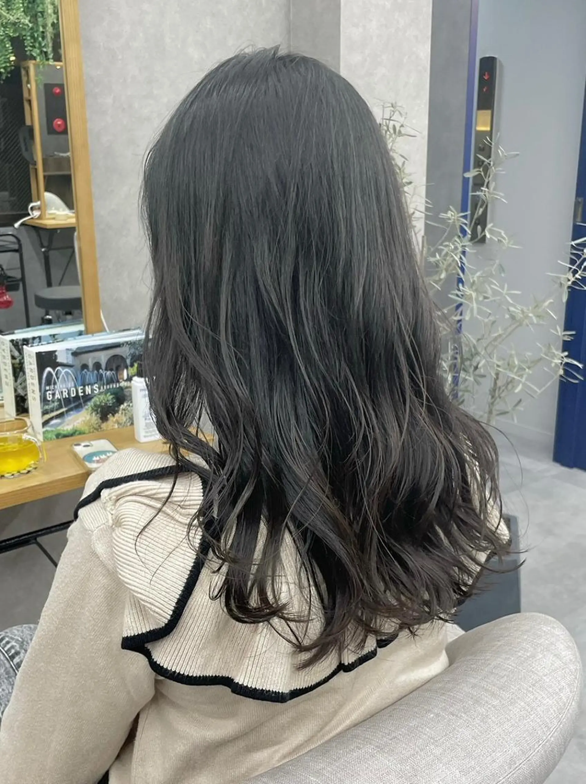 ロング カラー FRAME spa&hair room博多店【フレーム】所属・髪質改善｜顔周り｜博 多｜川上智也のヘアスタイル