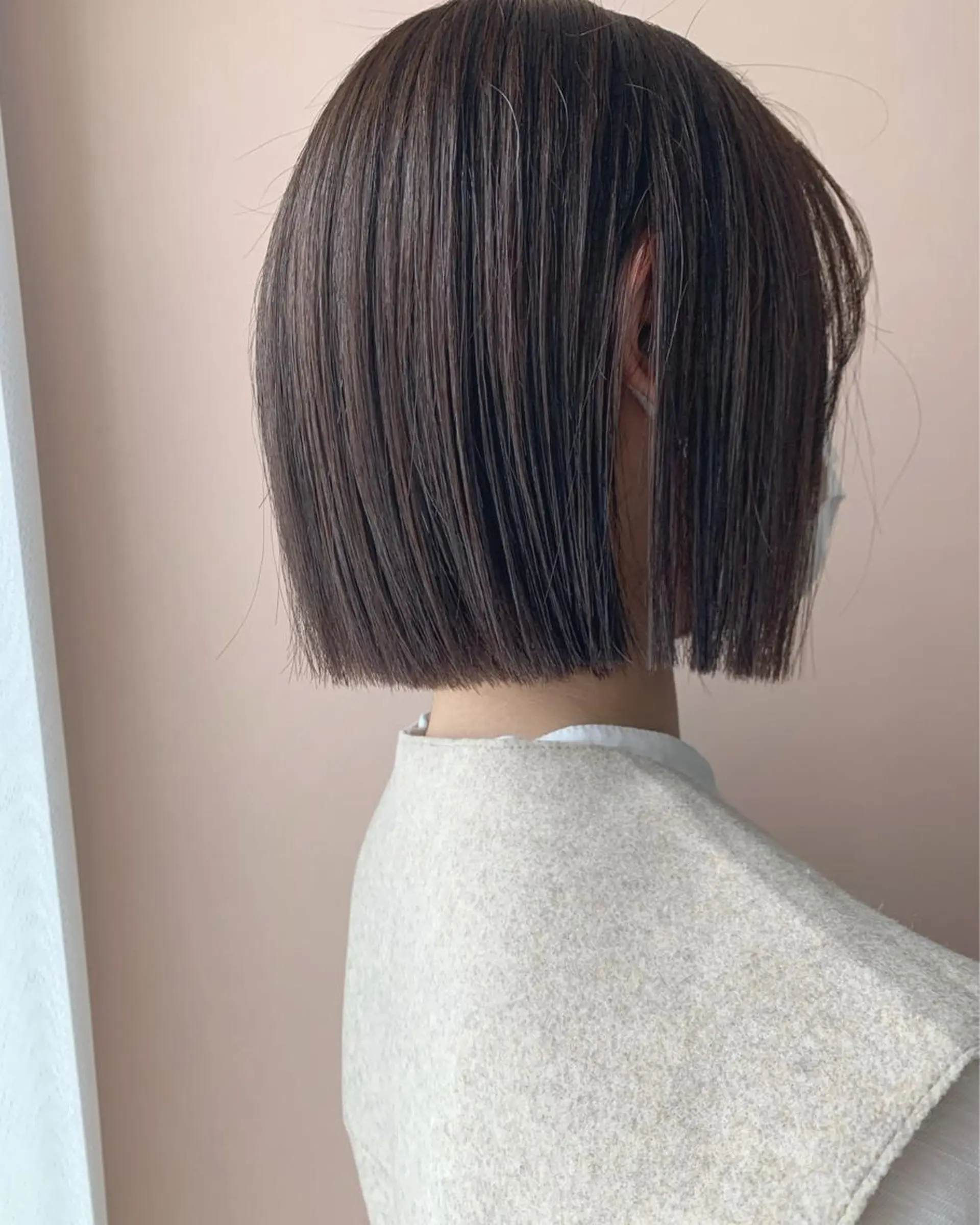 ショート カラー 切りっぱなしボブ ボブ hub hair レイヤー/透明感のヘアスタイル