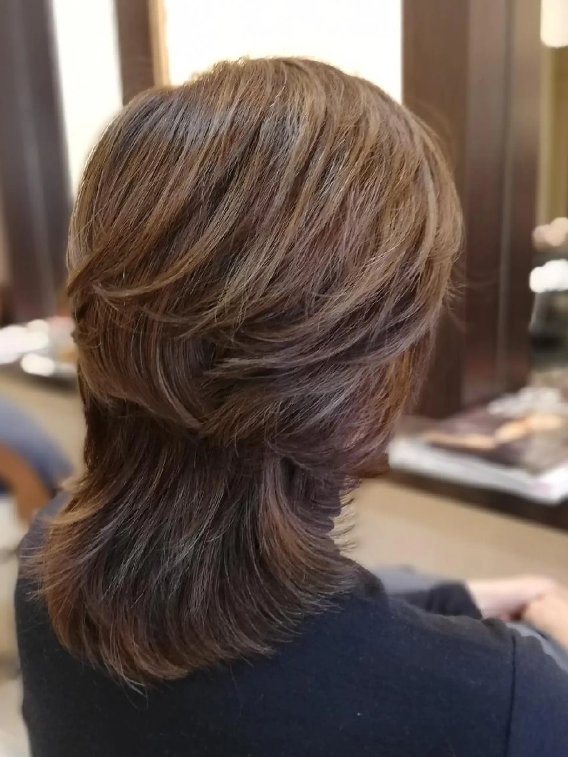 ミディアム カラー パーマ ハイライトカラー ハイライト 森下 勝誠のヘアスタイル