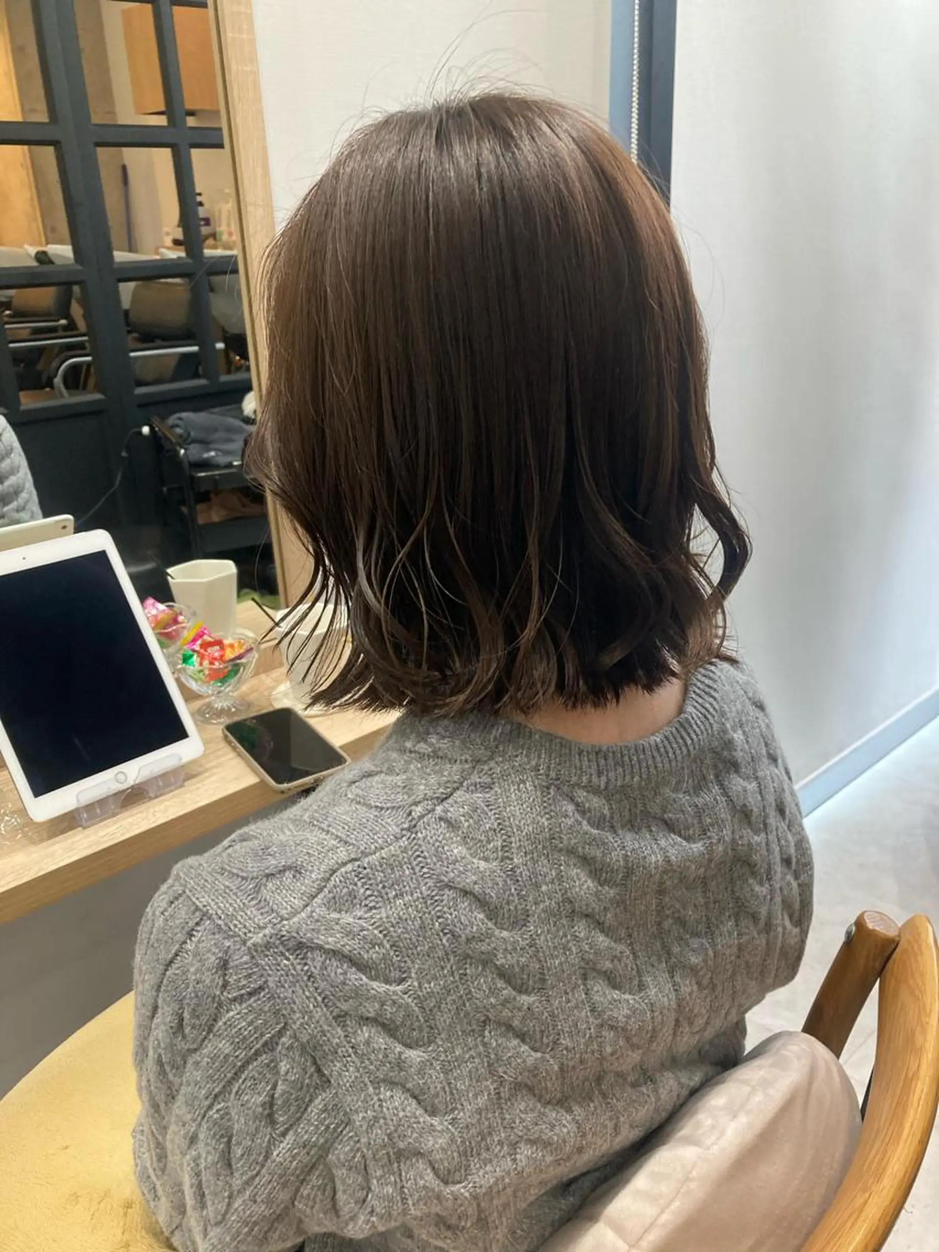 ショート カット ヘアカラー トリートメント ✨色持ちの良い艶 カラー✨蟹江真世のヘアスタイル