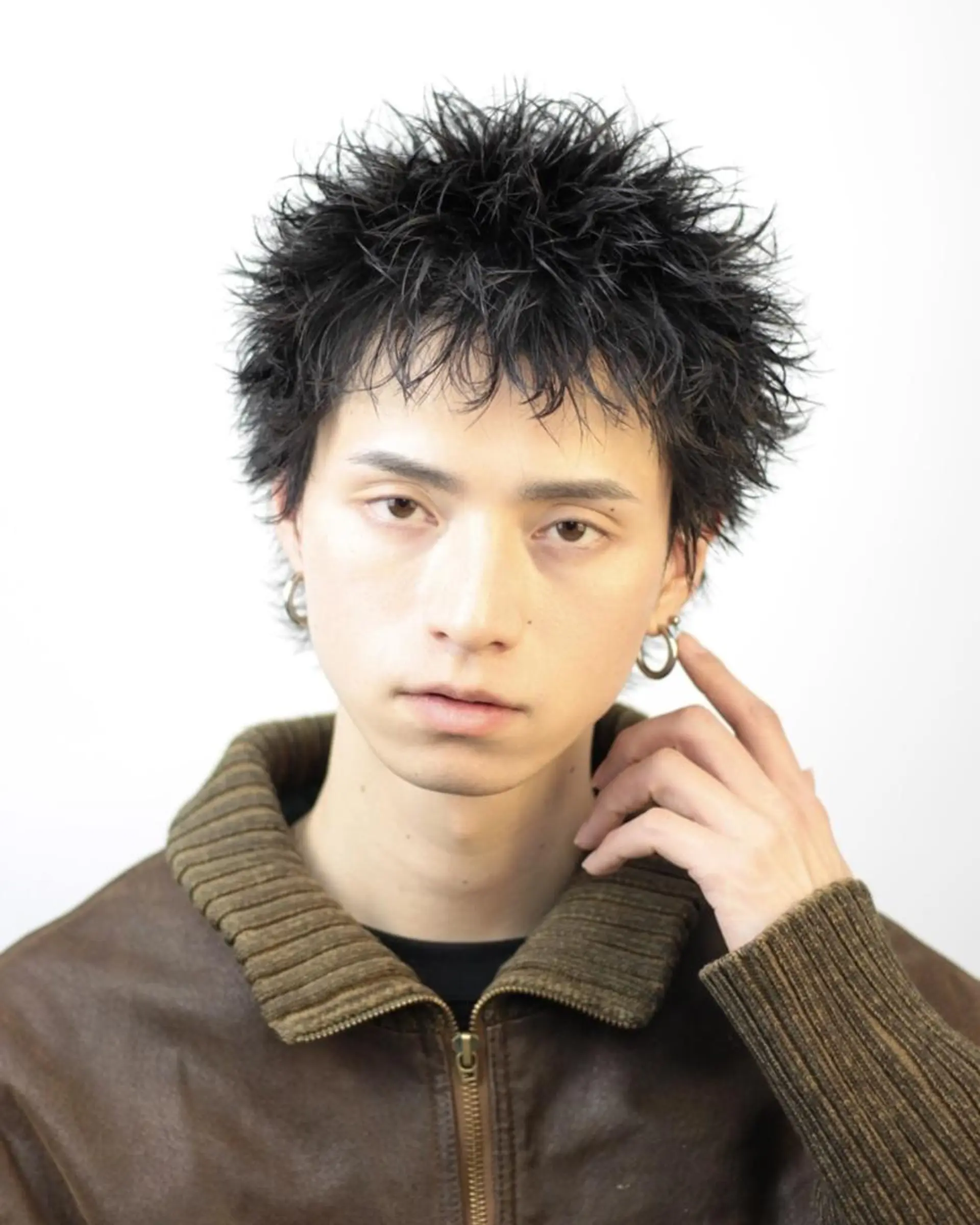 メンズ 🔥パーマで大人な色 気🔥BLUCK札幌のヘアスタイル