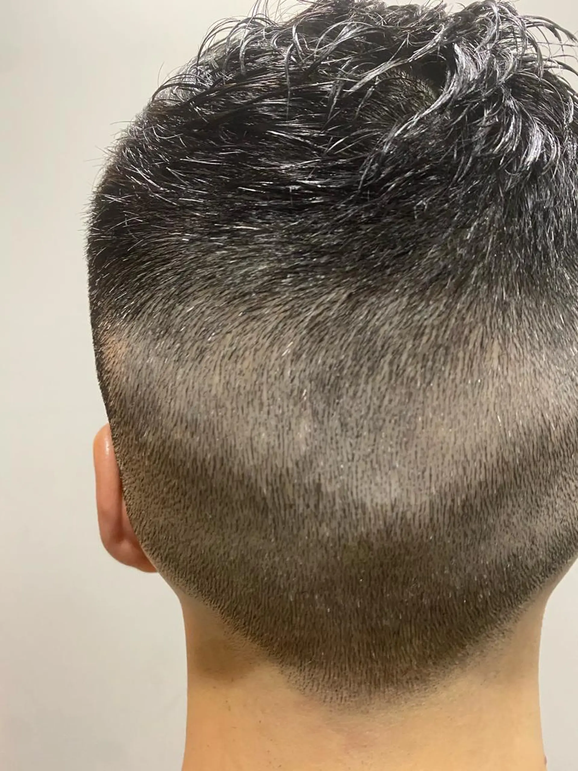 ショート メンズ 菅野 綺華のヘアスタイル