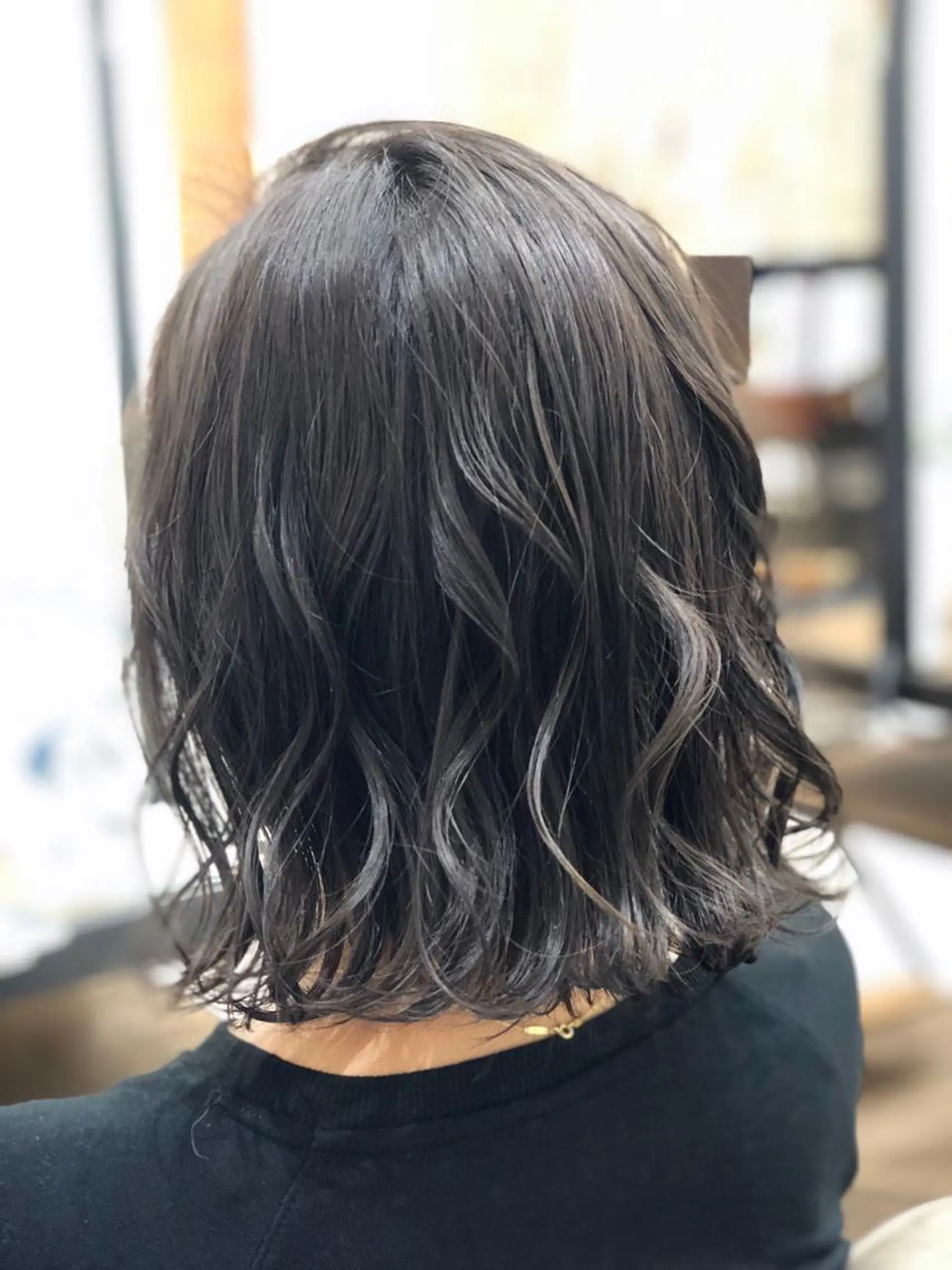 ミディアム カラー グレージュ ネイビーカラー 銀座◎ショートヘア kogaのヘアスタイル