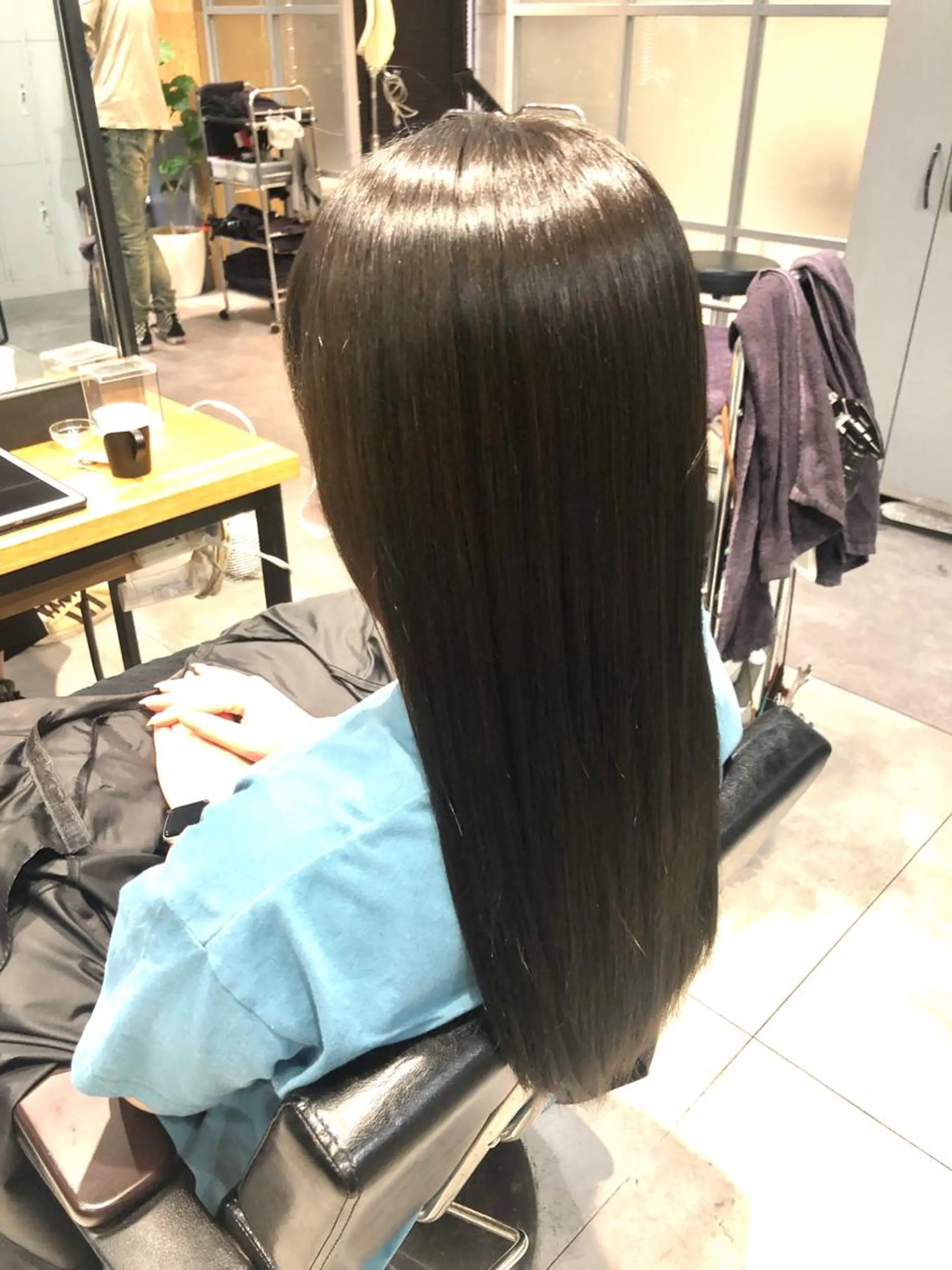 ロング トリートメント 💫newi💫村上 孝一のヘアスタイル