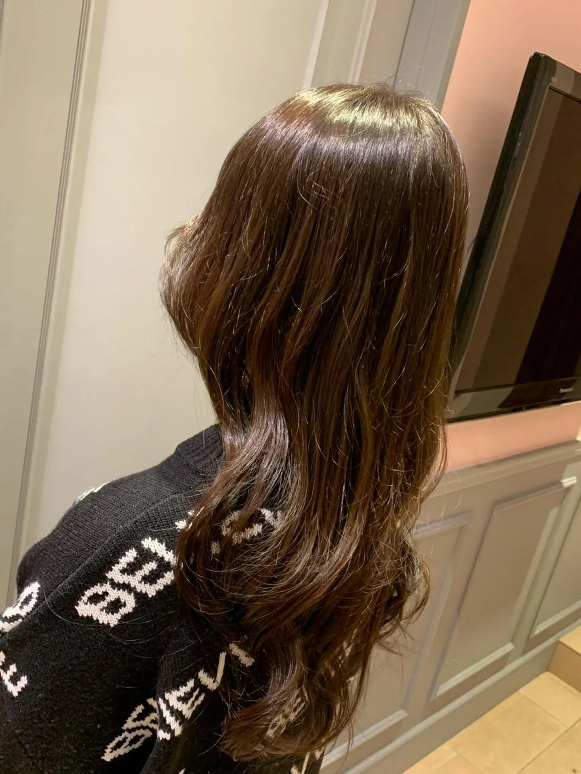 ロング カラー 上野 七奈穂のヘアスタイル