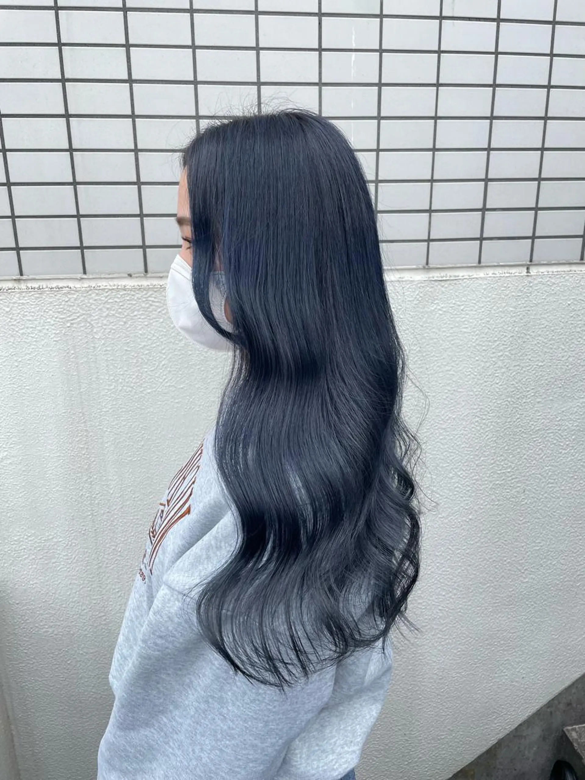 ロング カラー ブルーカラー シルバー 韓国風ヘア ヘアカラー トリートメント ヘアセット 透明感カラー🤍 Kaitoのヘアスタイル