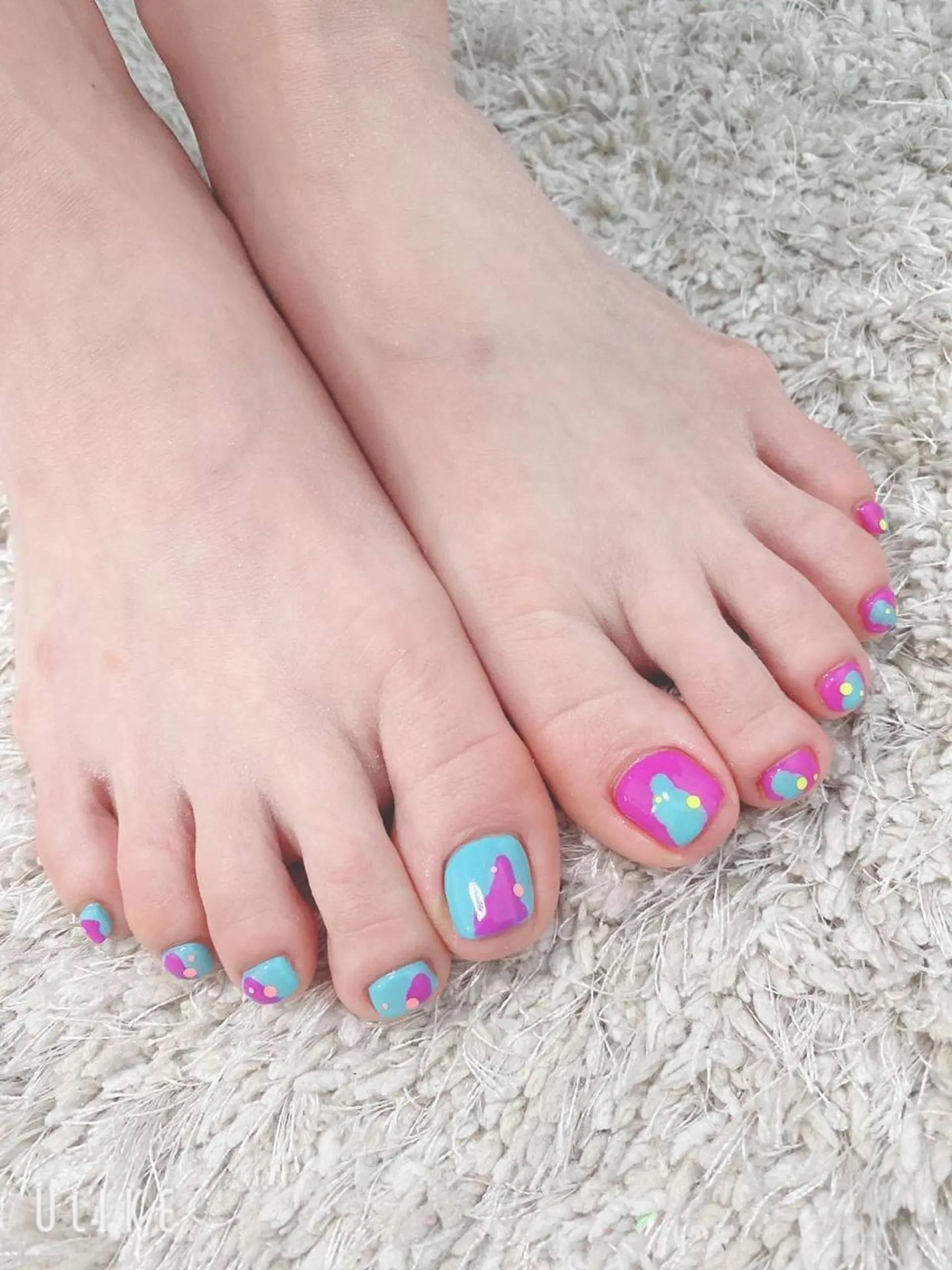 ネイル フットネイル 森山 舞のネイルデザイン