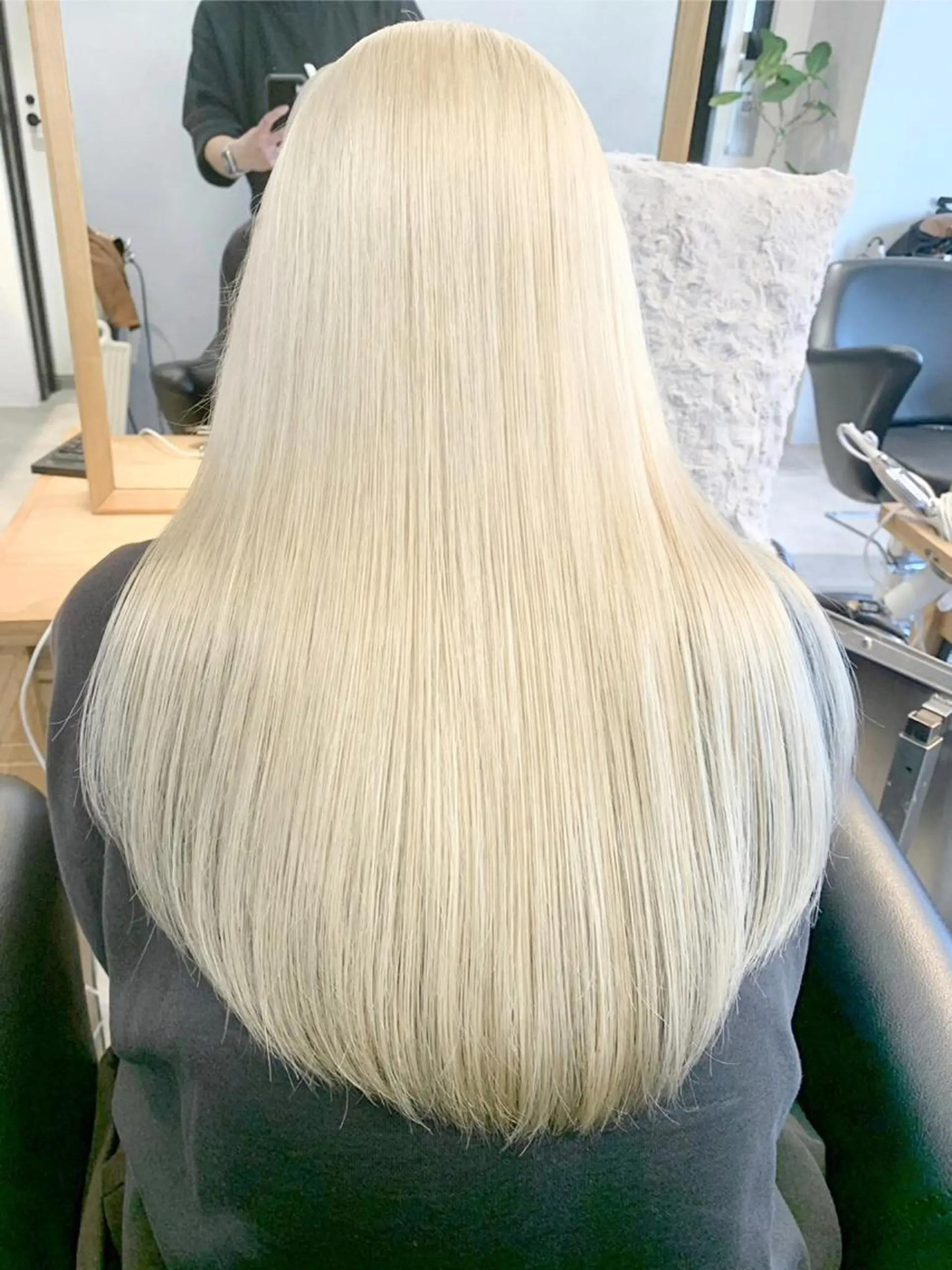 ロング カット ヘアカラー トリートメント ｉｌｉ 大阪のヘアスタイル