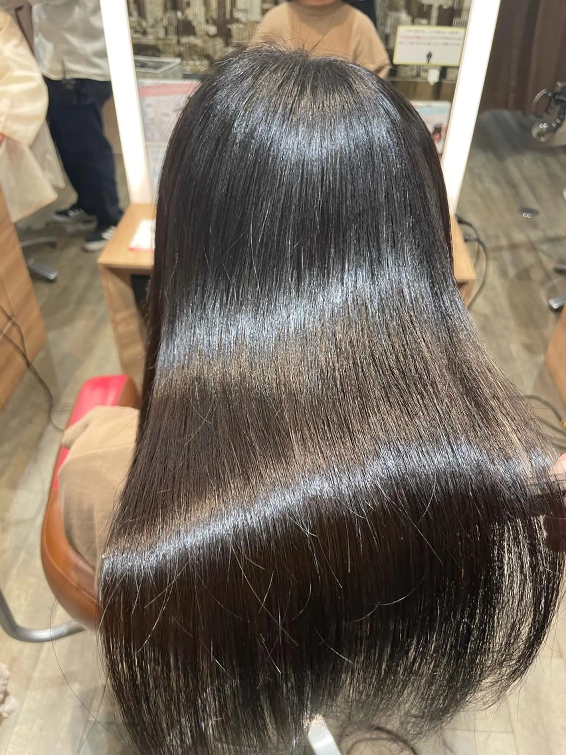 セミロング カラー パーマ カット ヘアカラー トリートメント 縮毛矯正/髪質改善/ 石橋代智のヘアスタイル