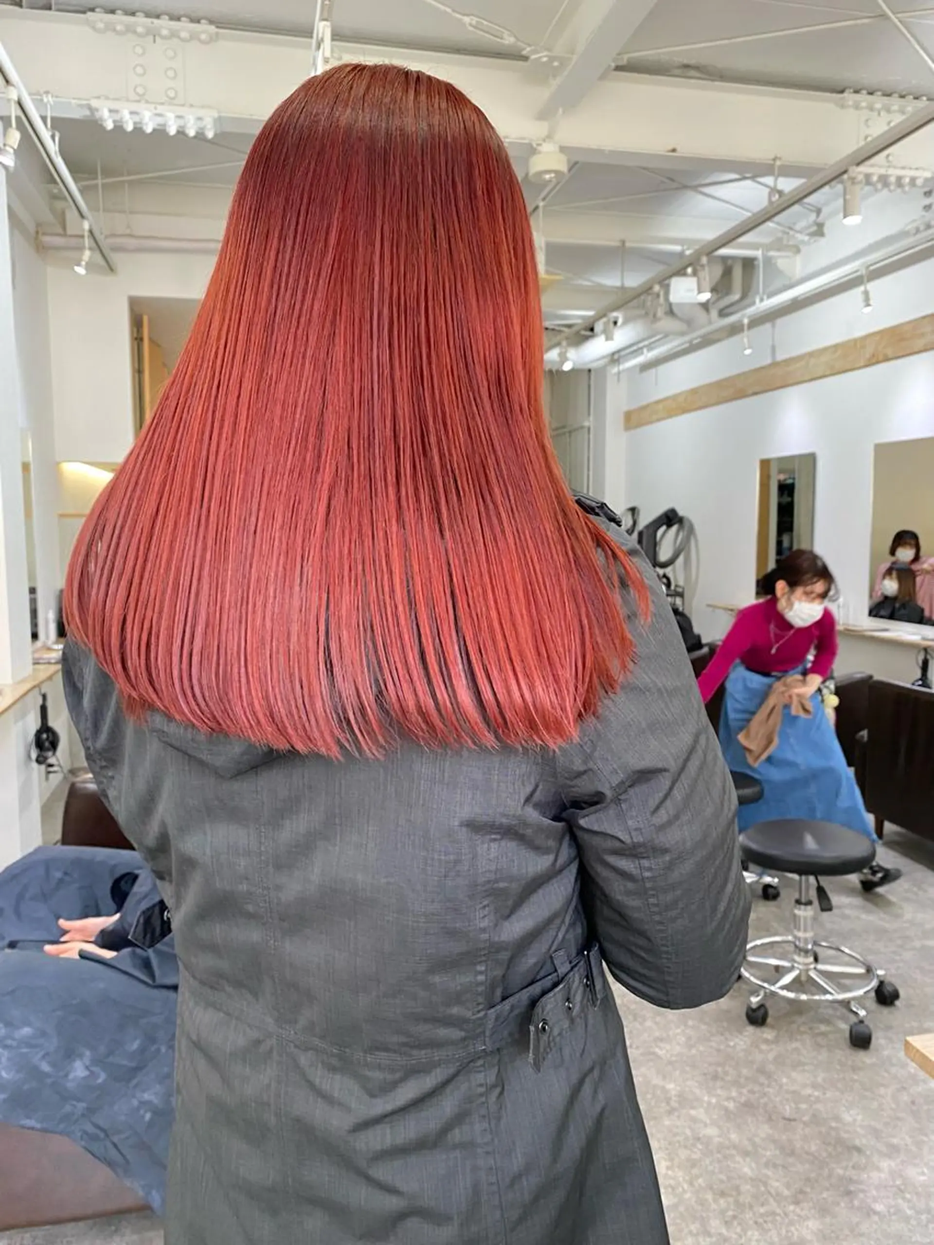 ロング カラー ブリーチ レッドカラー カット ヘアカラー トリートメント 森貴裕/ベージュ/ パーマ/オリーブのヘアスタイル