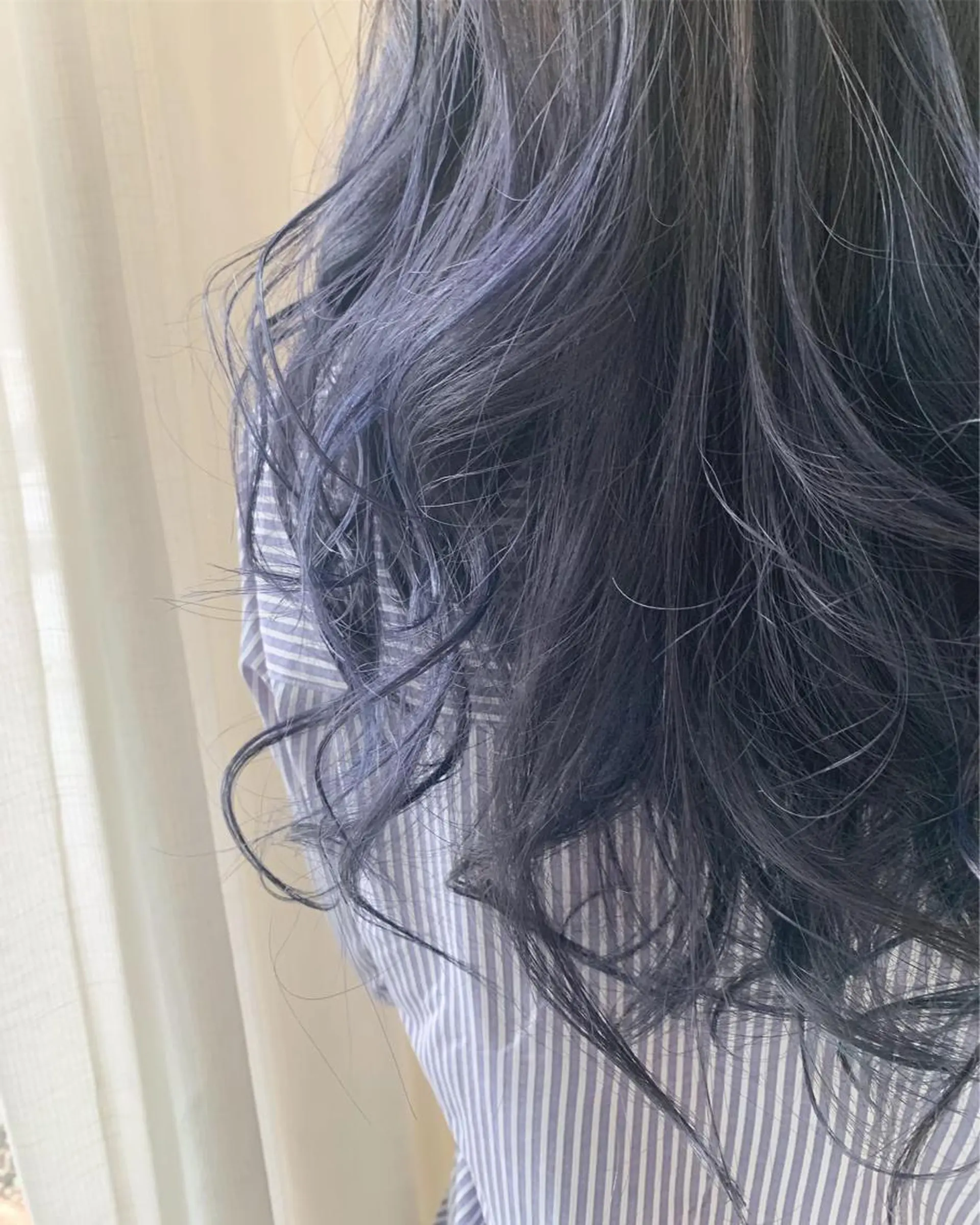 ロング カラー fio マナミのヘアスタイル