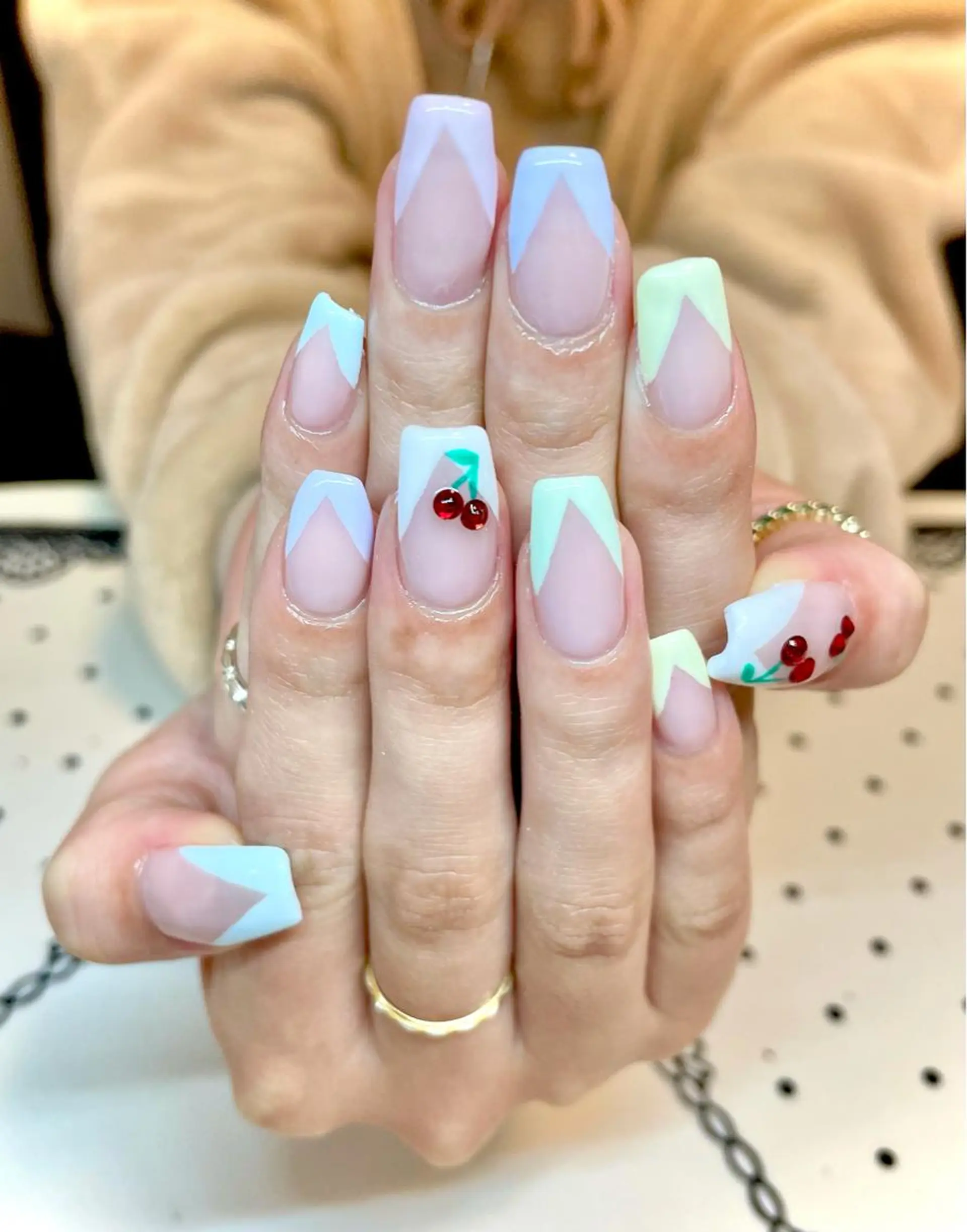 ネイル ハンドネイル nailsalon sugarr所属・nailist cocoのネイルデザイン