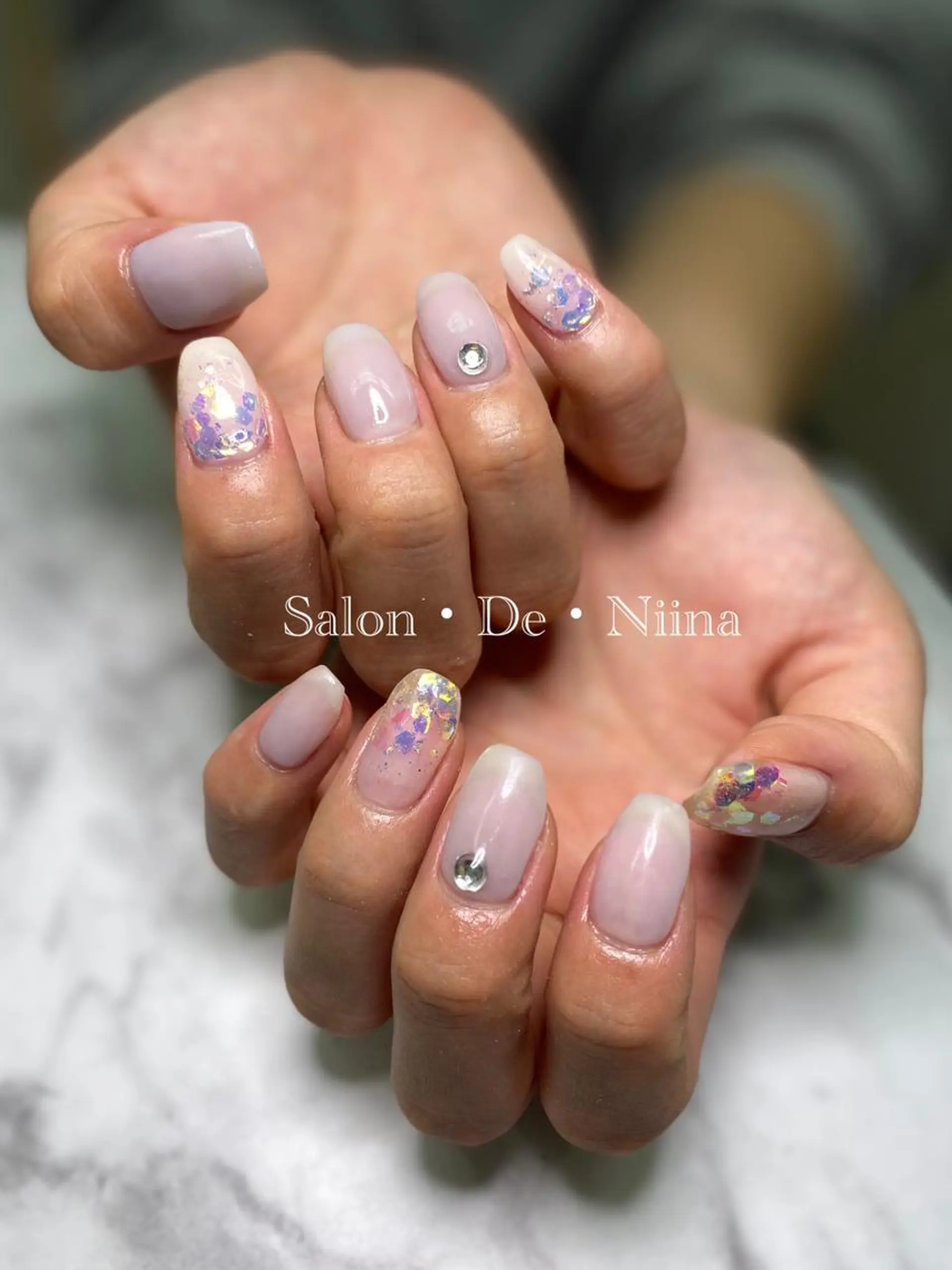 ネイル Salon•de•Niina所属・ボディビルダーSal on.DeNiinaのネイルデザイン