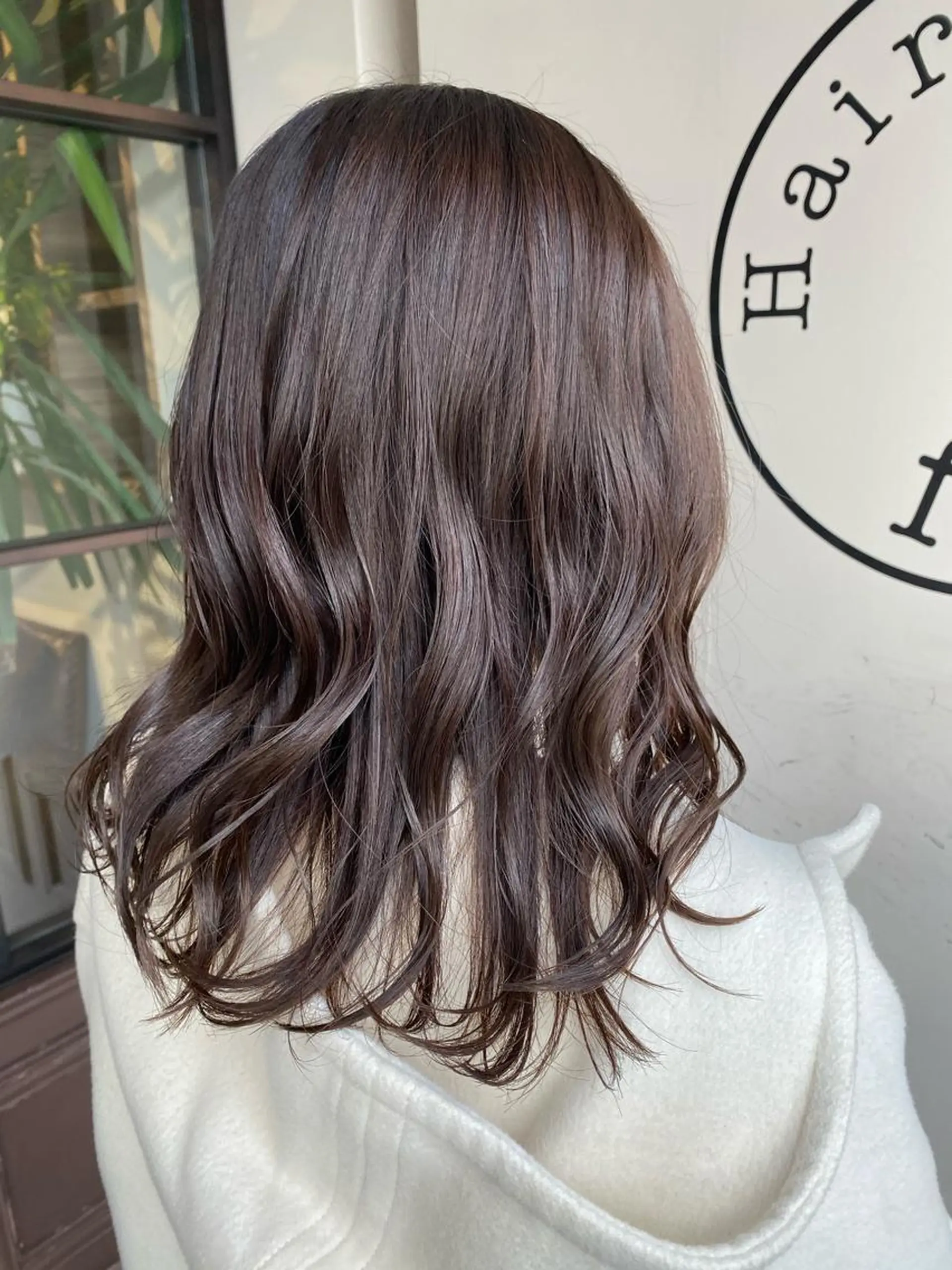 ミディアム カラー ブリーチ ブラウンカラー ショコラブラウン ブリーチなしカラー 川越 輝梨奈のヘアスタイル