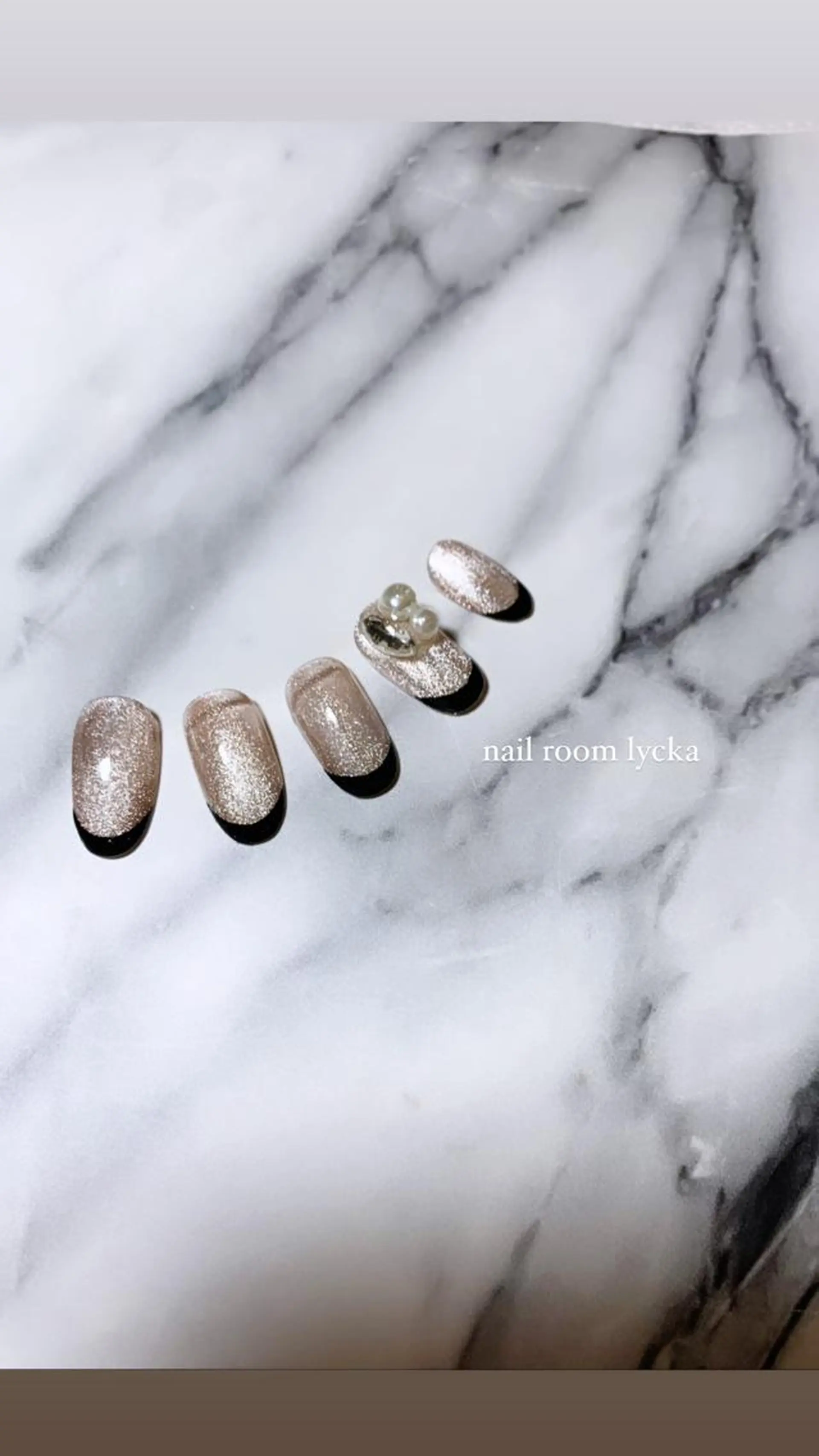 ネイル ﾈｲﾙﾙｰﾑﾘｯｶ 𝐦𝐚𝐲𝐮のネイルデザイン