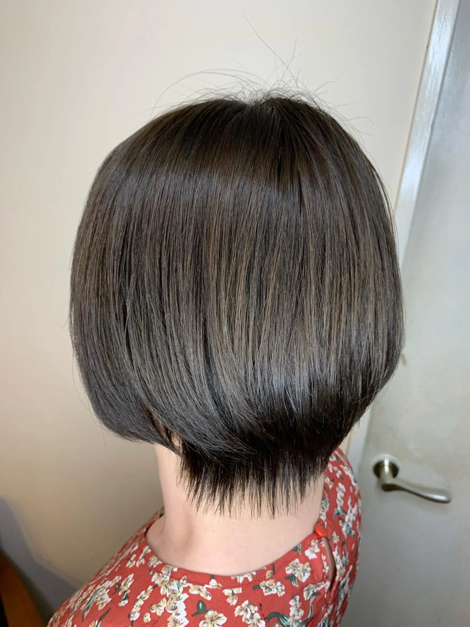 ミディアム ショートボブ ボブ Brooch ブローチのヘアスタイル