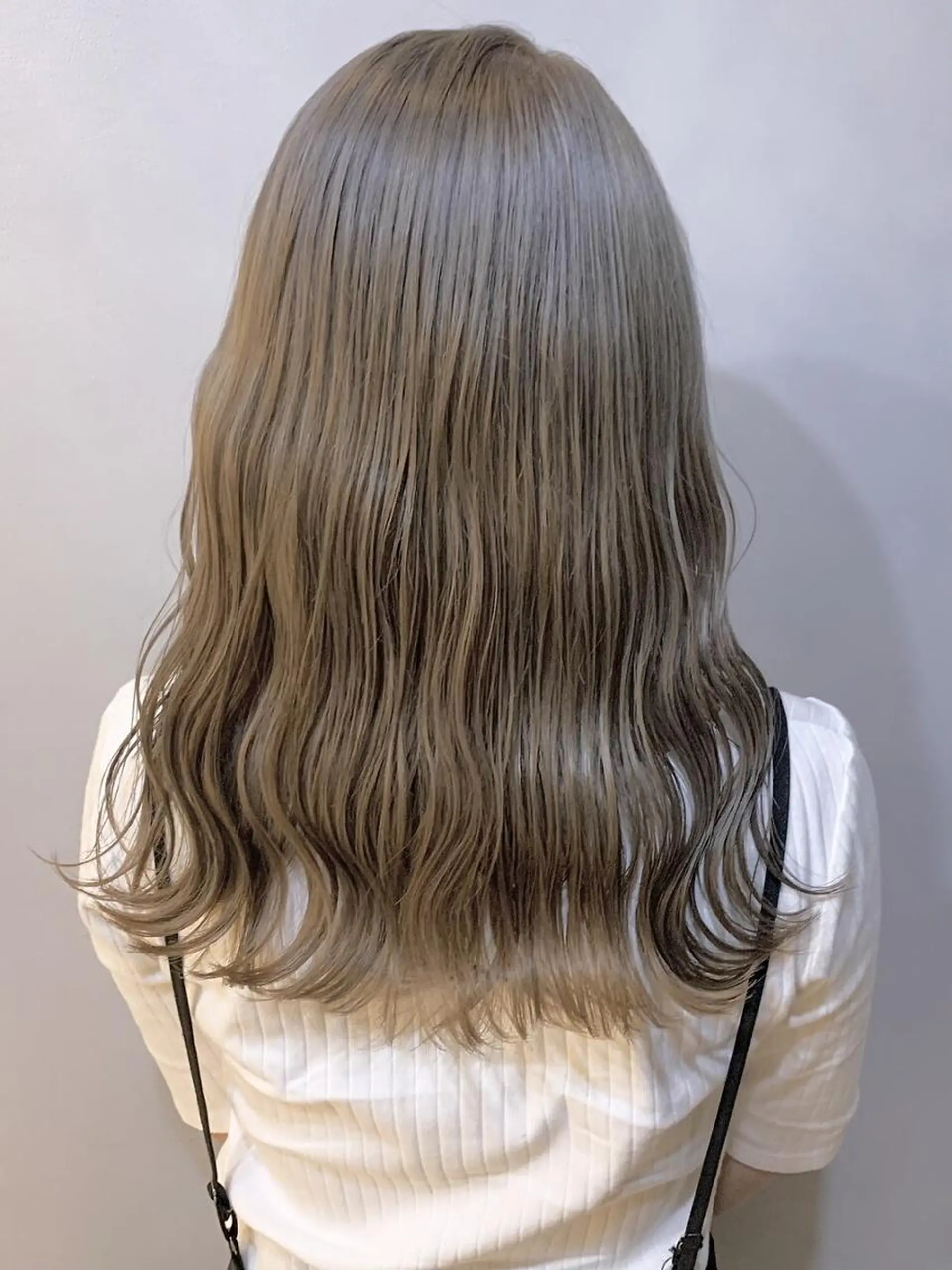 セミロング ヘアカラー SOURCE 天王寺のヘアスタイル