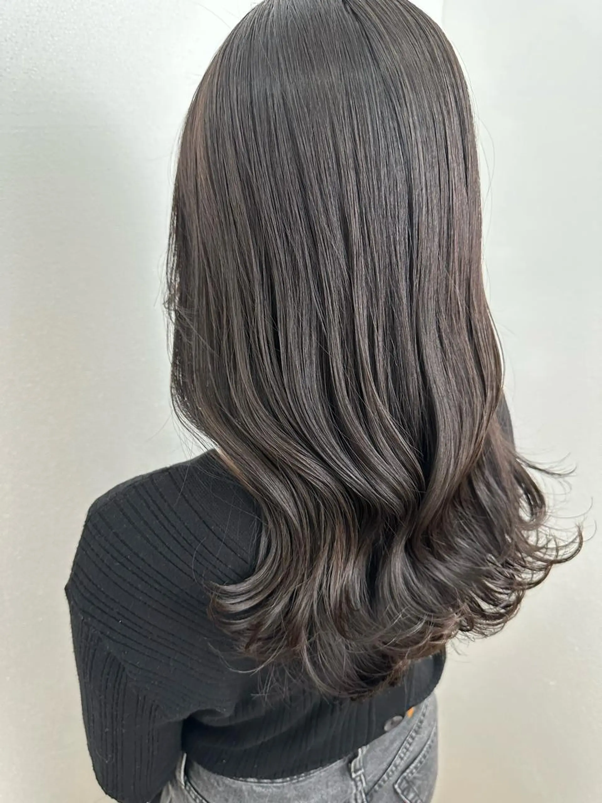 ロング カラー カット ヘアカラー KNOWHOW京都所属・トレンド/顔まわり/ レイヤー/グレージュのヘアスタイル