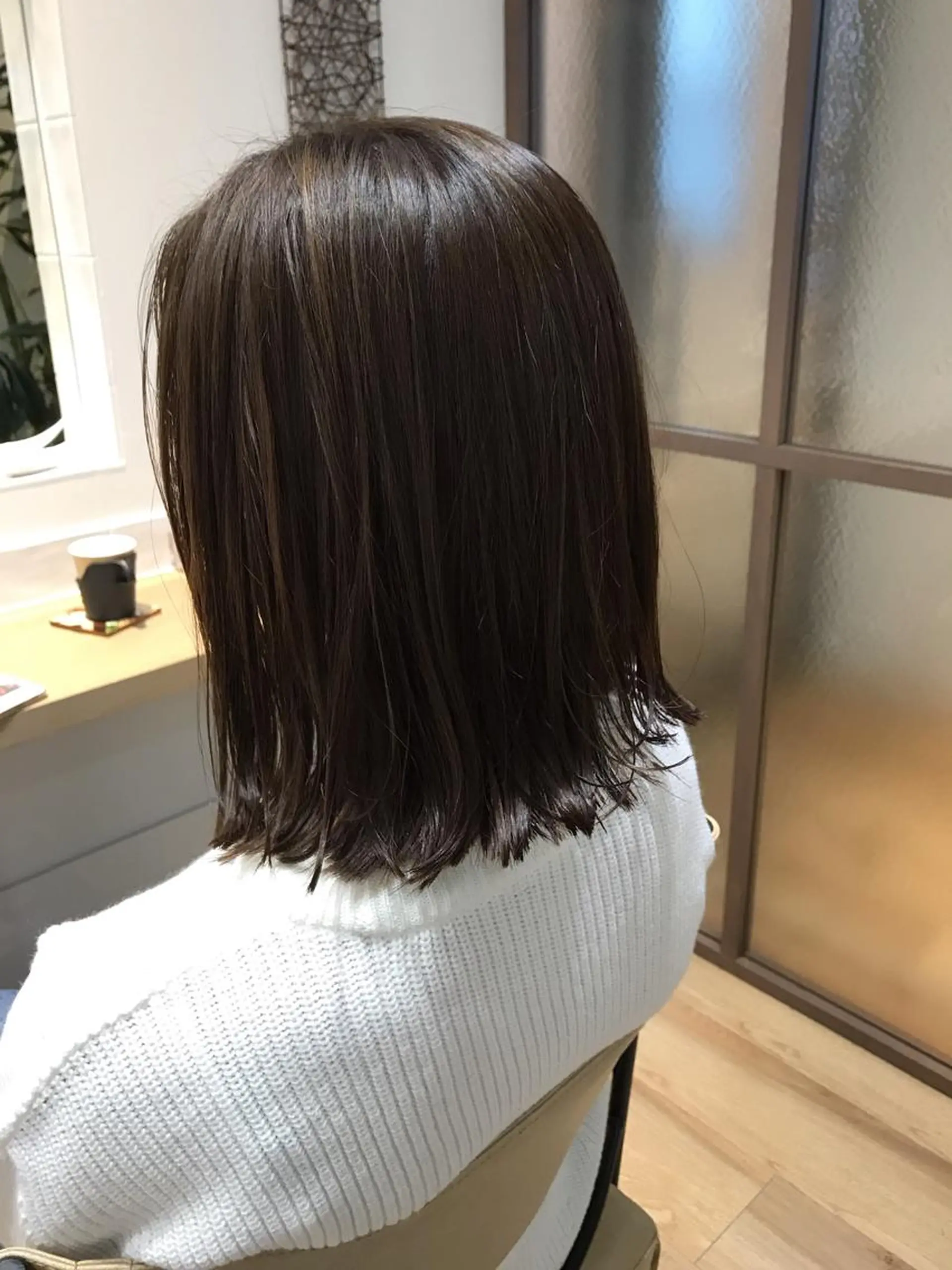 ミディアム カット ヘアカラー J.M HEAD所属・稲荷 友美のヘアスタイル
