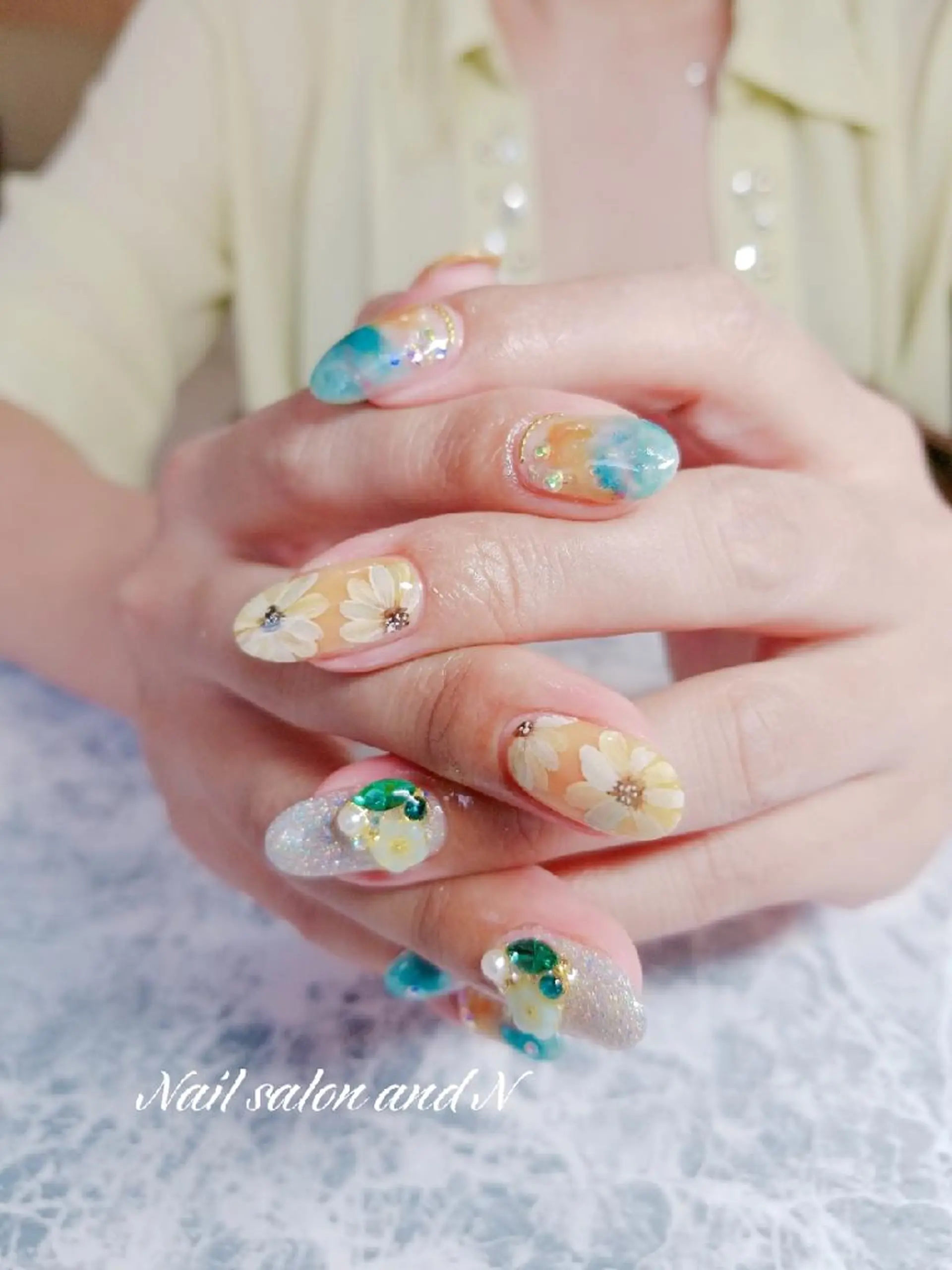 ネイル and Nのネイルデザイン