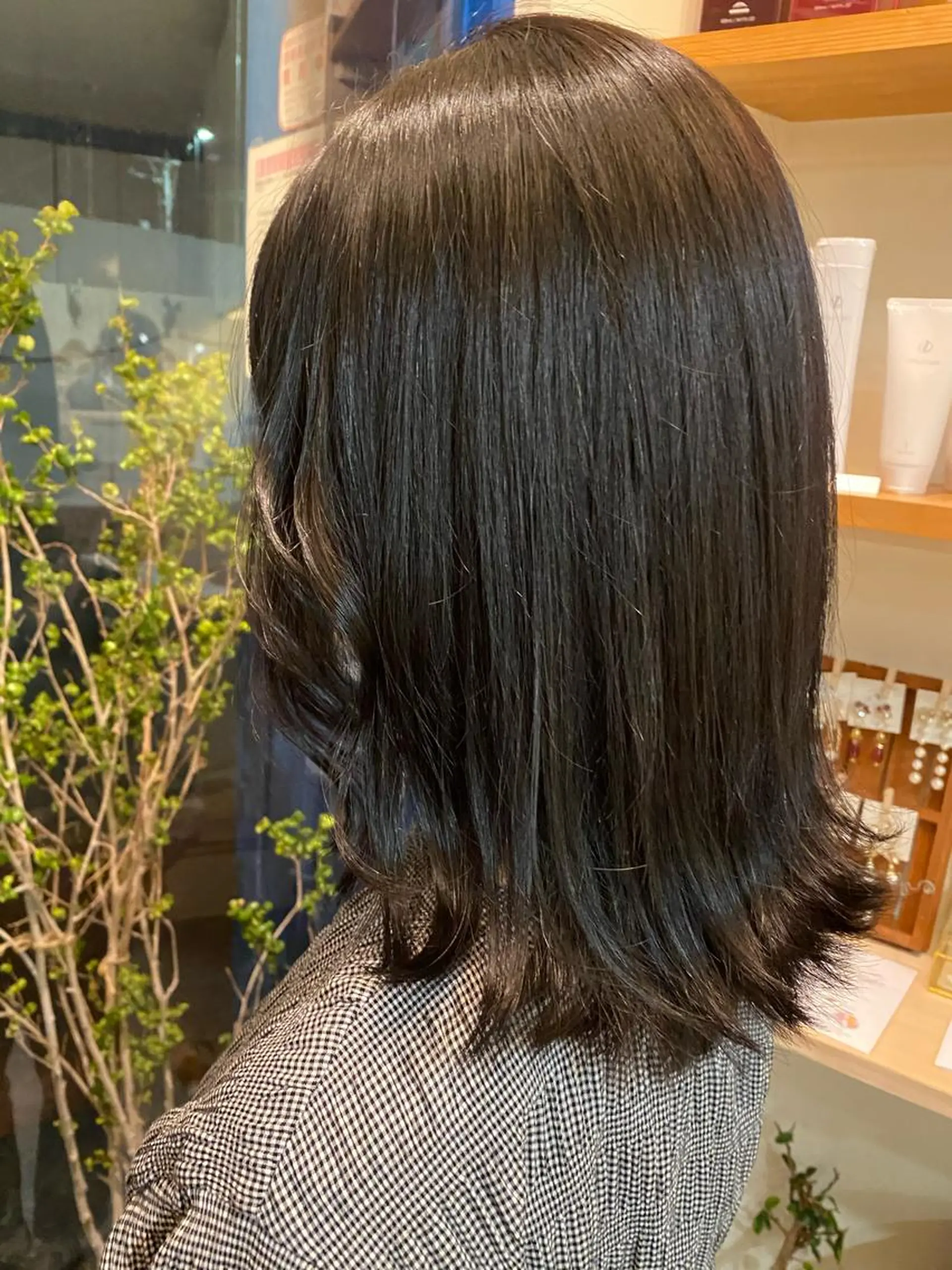 ミディアム 中尾 未来/艶カラー /カットモデルのヘアスタイル