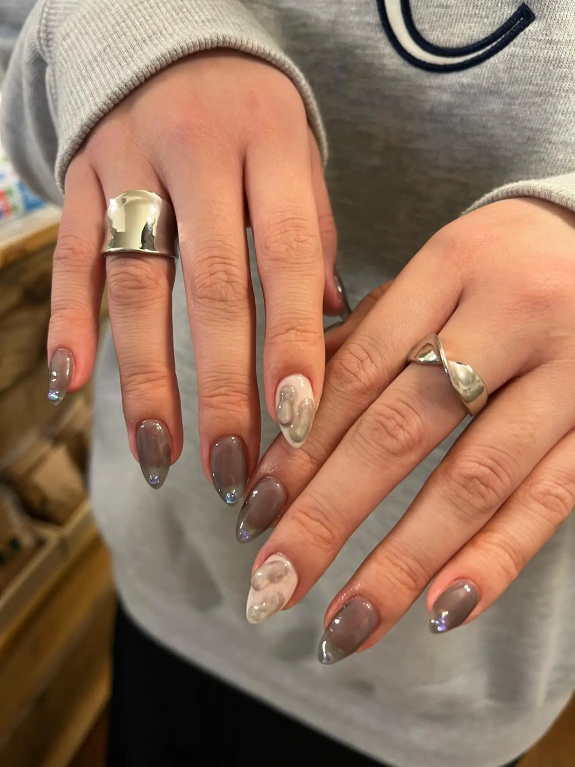 ネイル ハンドネイル フットネイル ハンドケア Nes.Nail所属・Miyagi Asamiのネイルデザイン