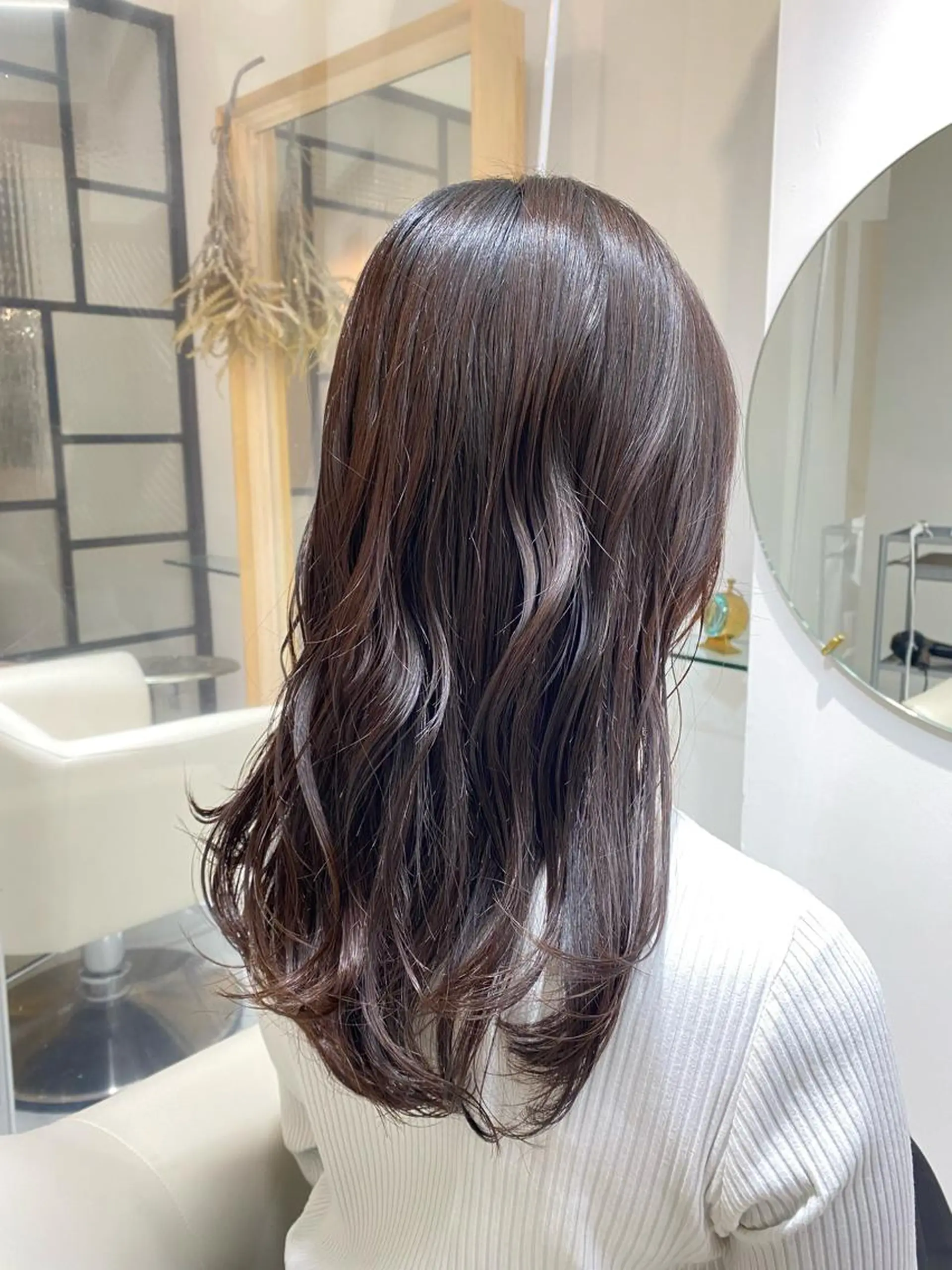 ロング カラー 安永 涼のヘアスタイル