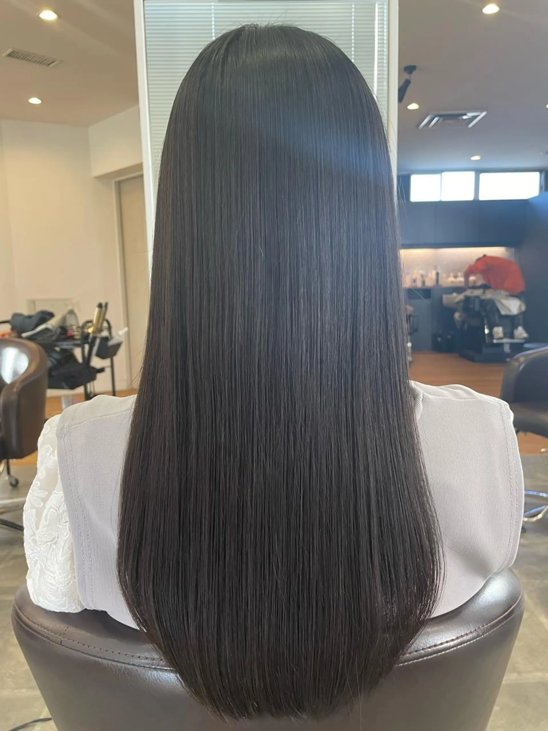 ロング cecile hair所属・開發 紗貴のヘアスタイル