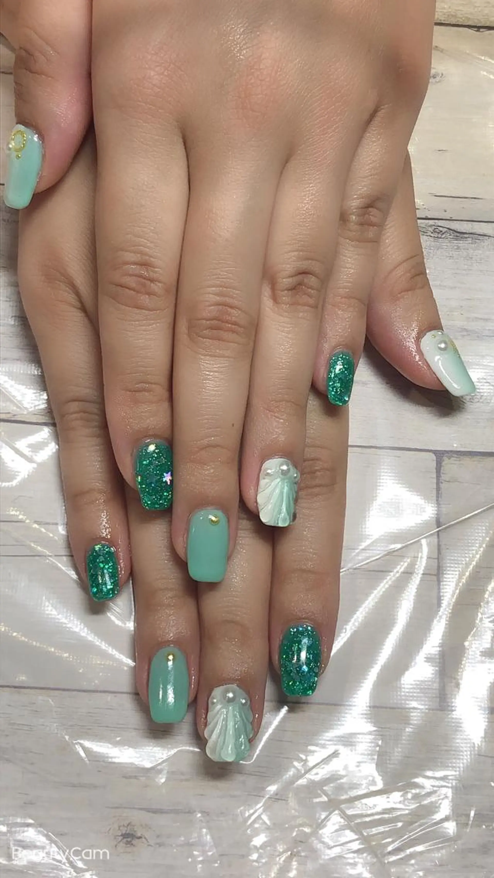 ネイル 💎Guarendo💎錦糸町店所属・✨アン ミユ✨のネイルデザイン