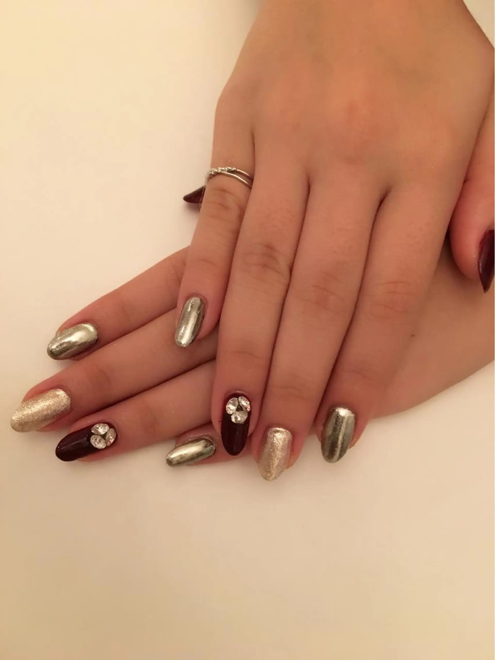 ネイル Elio所属・Elio 国泰寺のネイルデザイン