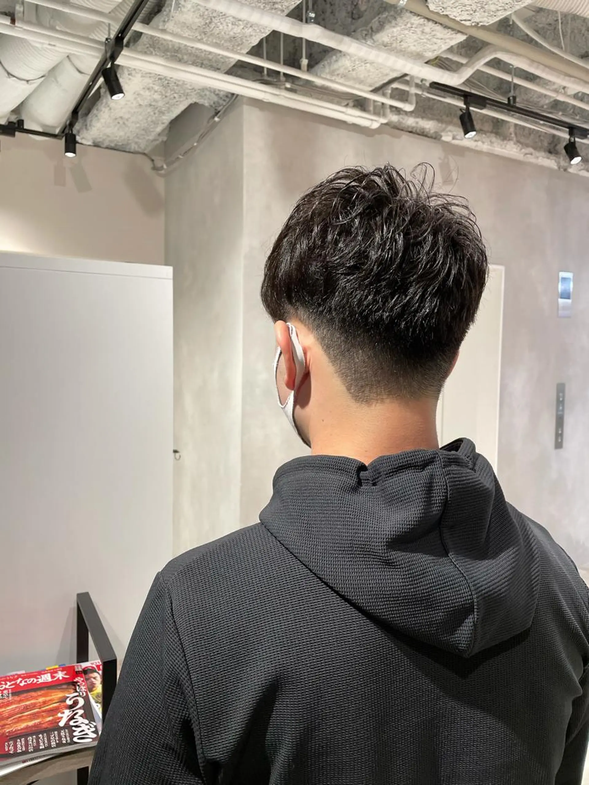 ショート メンズ 渋谷レイヤーカット/ 暖色艶カラー🩵高橋のヘアスタイル