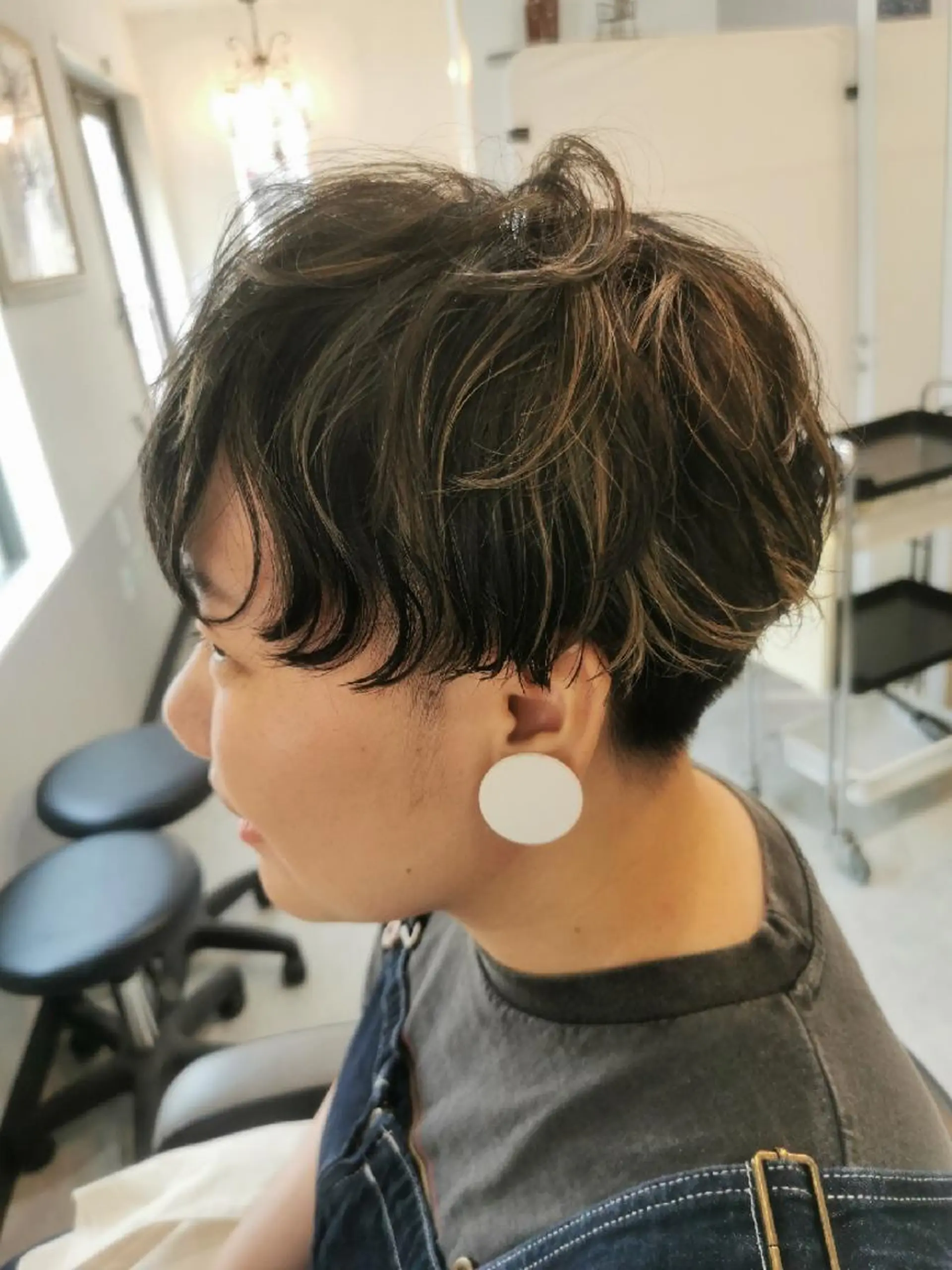 ショート カラー パーマ tenny調布 いしまつのヘアスタイル