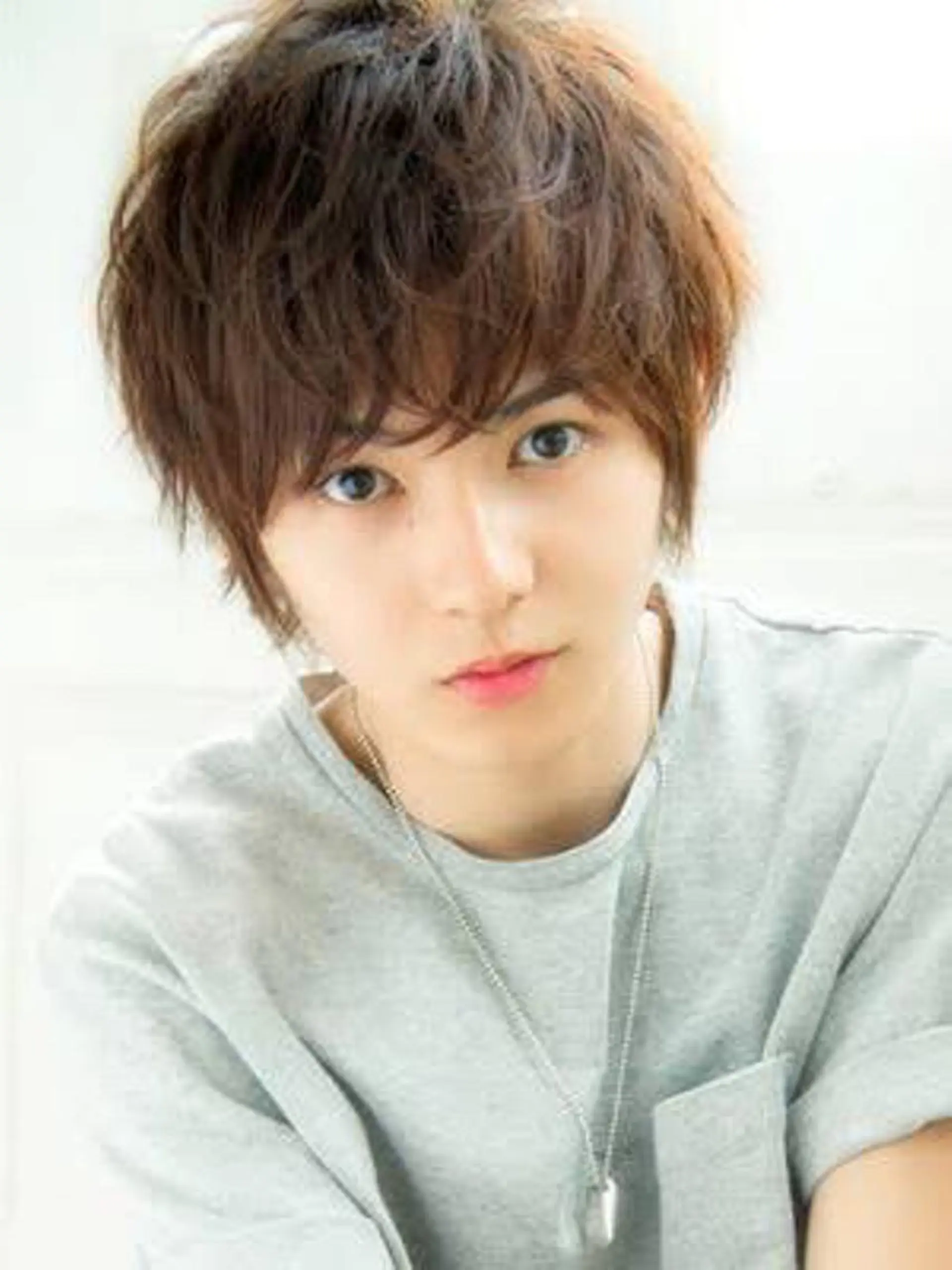 ミディアム ミディアムパーマ アッシュ ボブ 顔まわりレイヤー レイヤーカット 【公式】amble luxe池袋東口🩷のヘアスタイル