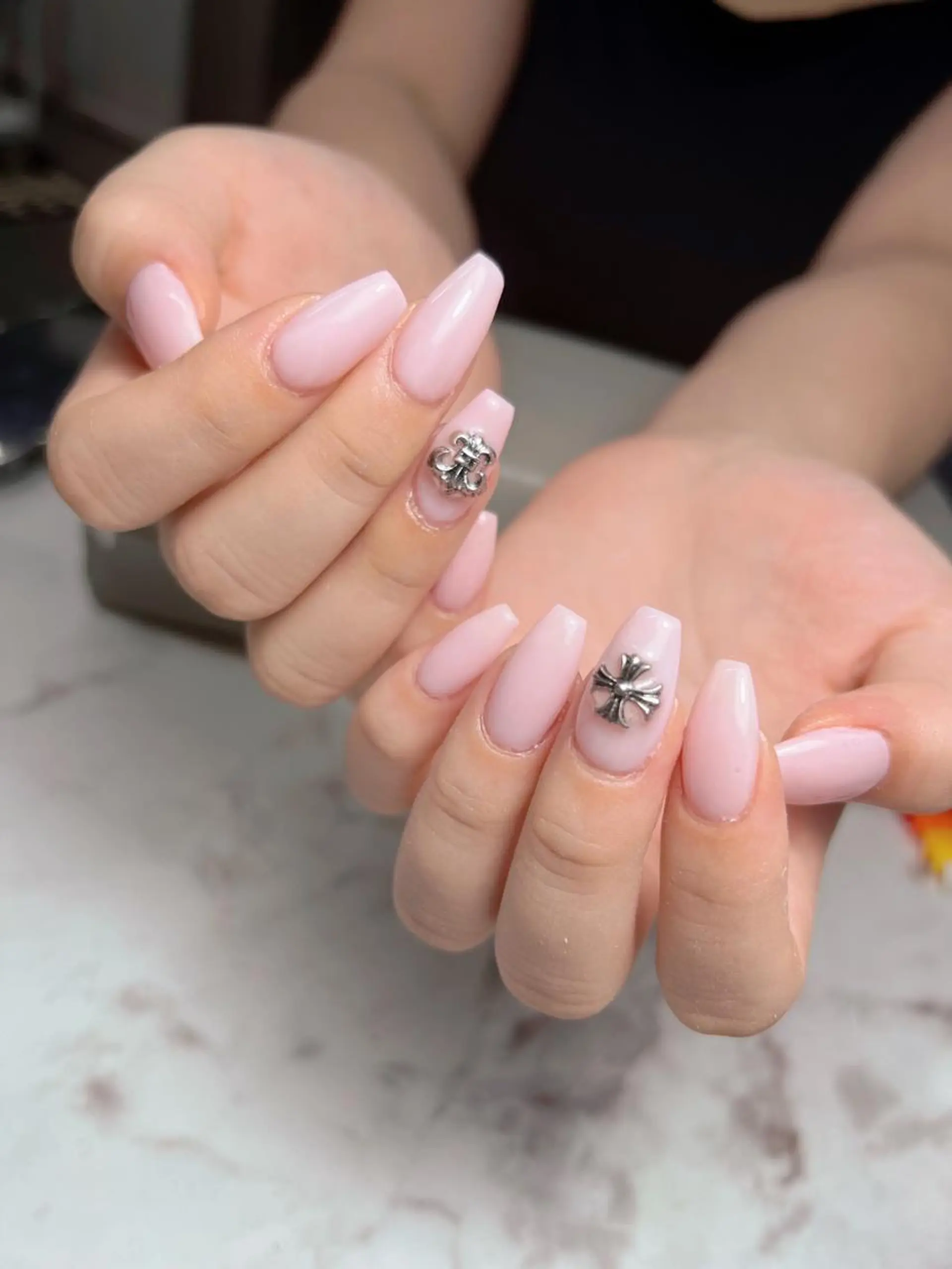 ネイル ハンドネイル Nail Salon L'arc所属・💊大阪/心斎橋 moni🧠のネイルデザイン
