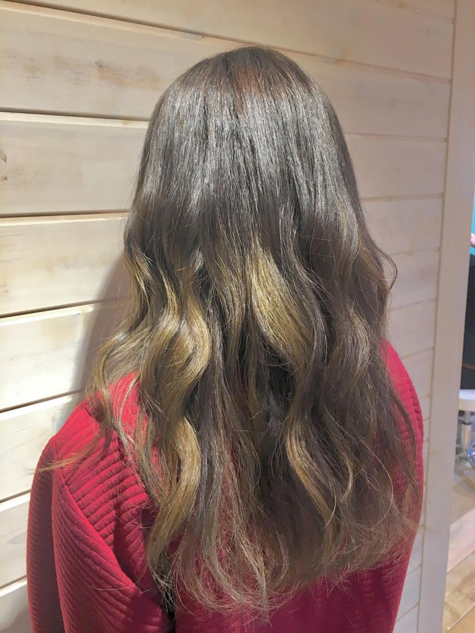 ロング カラー パーマ さかい なつみのヘアスタイル