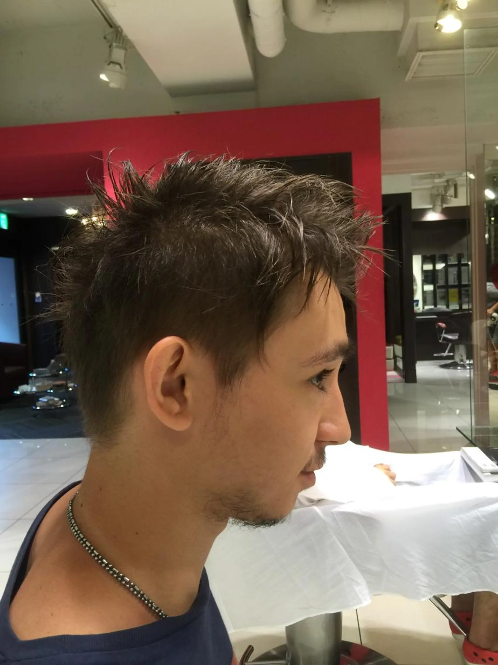 ショート メンズ ミヤザキ コージのヘアスタイル