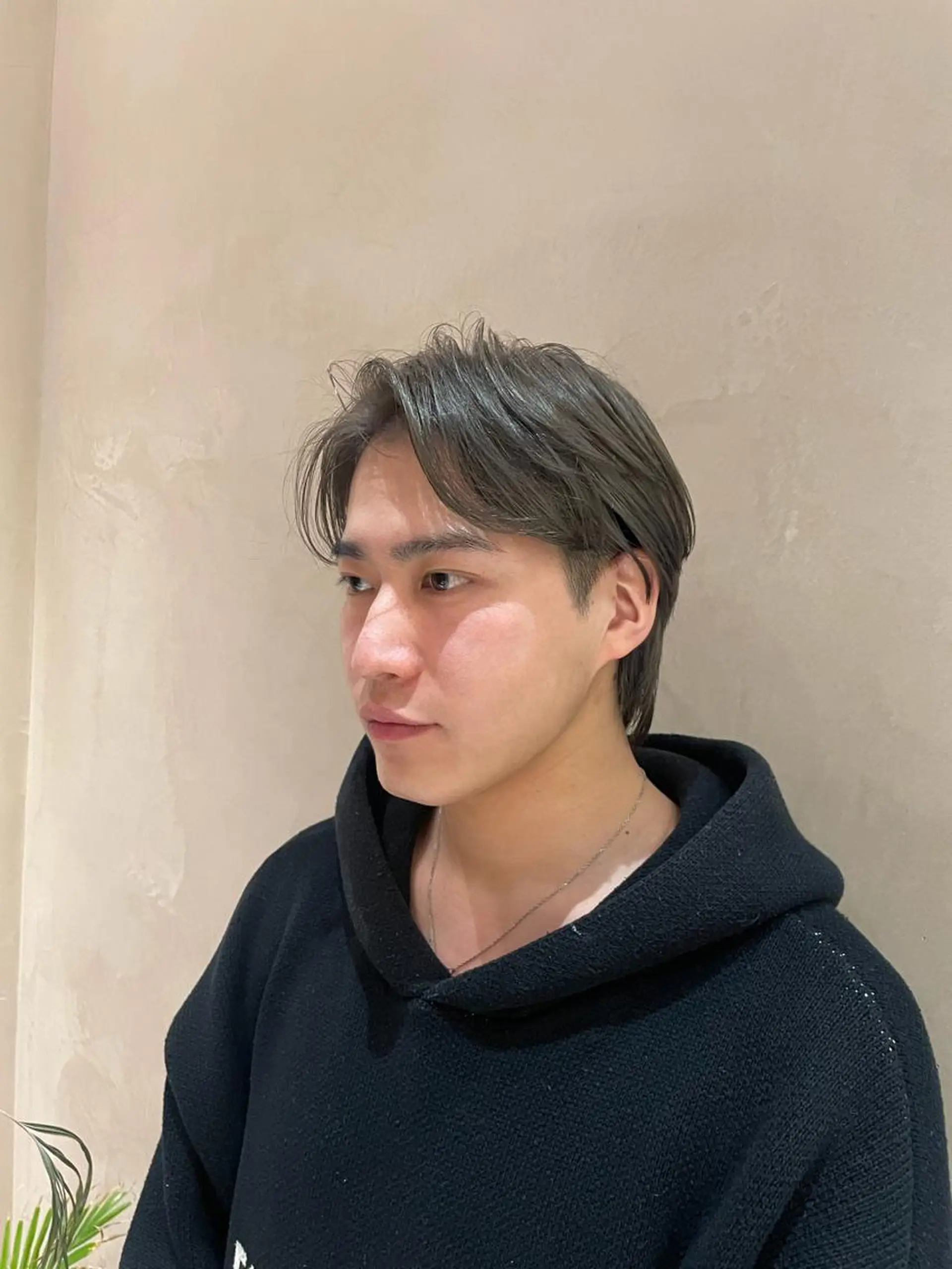 ショート カラー メンズ 透明感カラー グレージュ オリーブグレージュ オリーブグレー ヘアカラー トリートメント 渋谷/メンズ特化/ 女子ウケ/FUKAのヘアスタイル